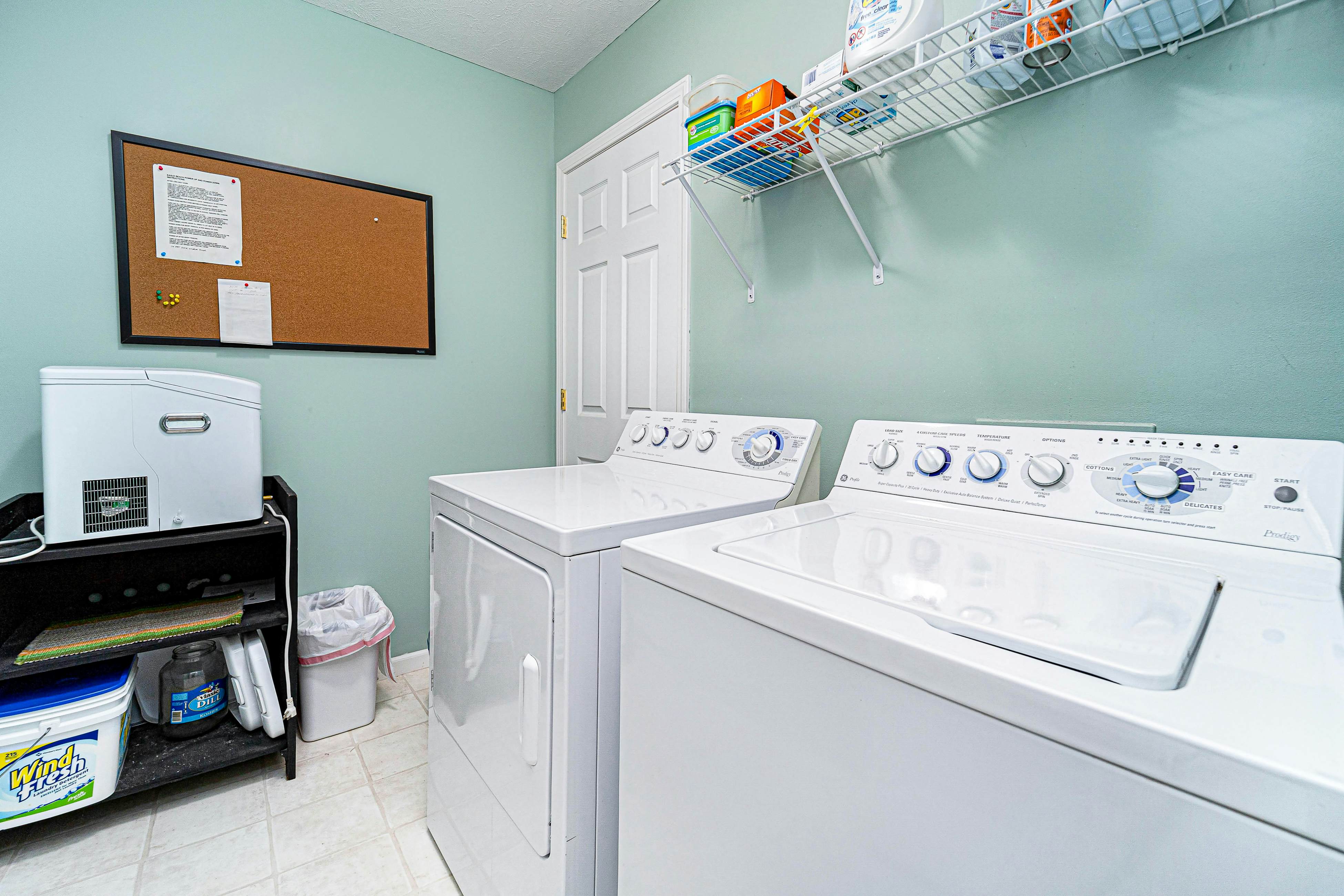 Summerside Dreams 5 BD Alanson, MI Vacation Rental Vacasa