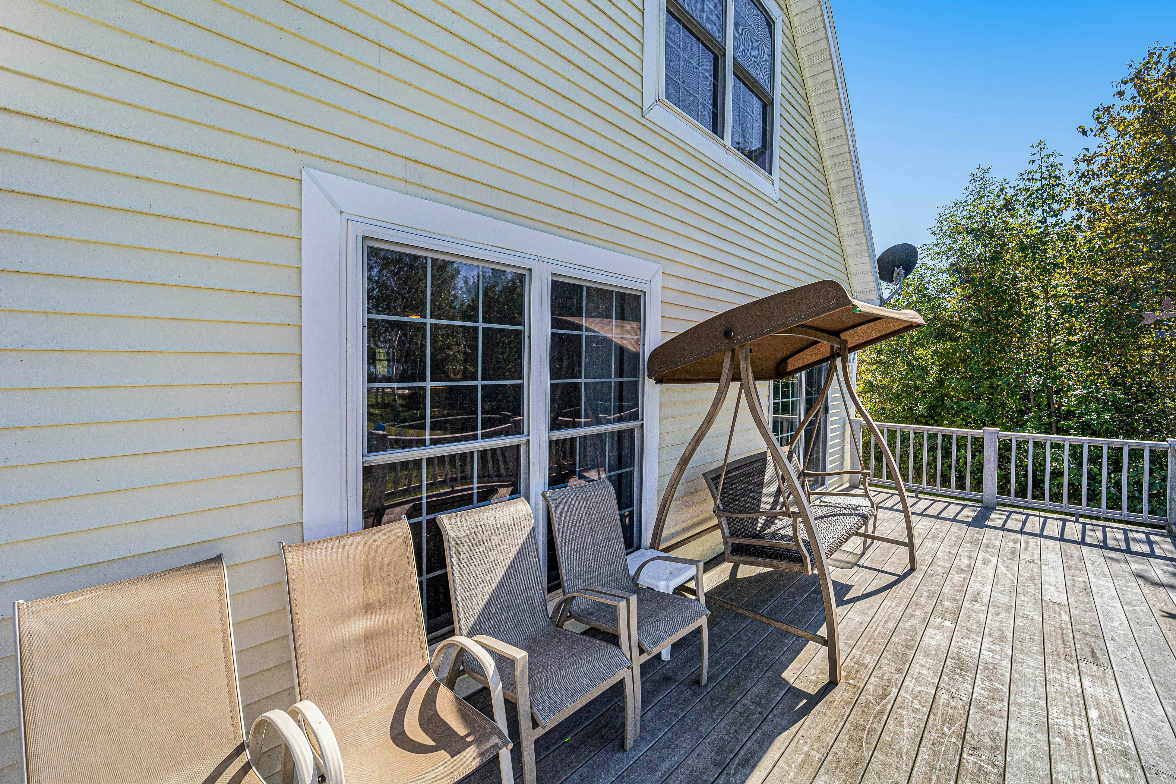 Summerside Dreams 5 BD Alanson, MI Vacation Rental Vacasa