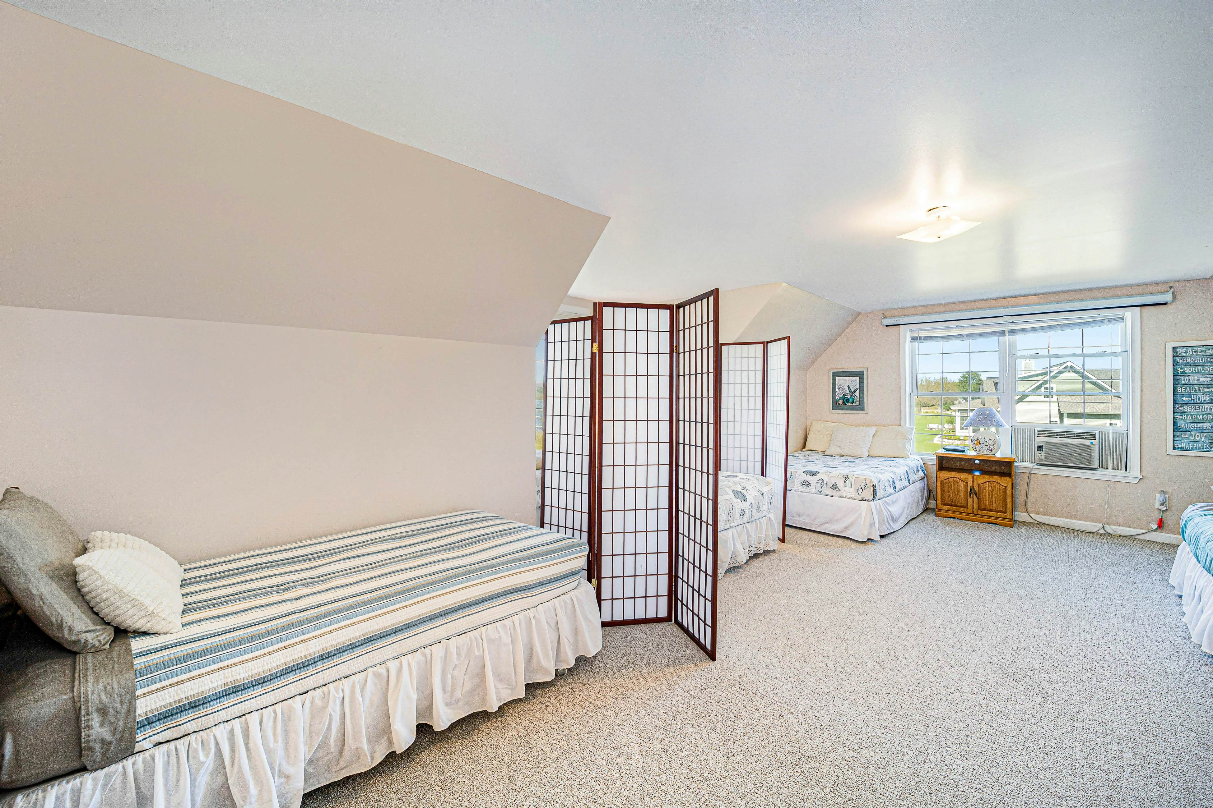 Summerside Dreams 5 BD Alanson, MI Vacation Rental Vacasa