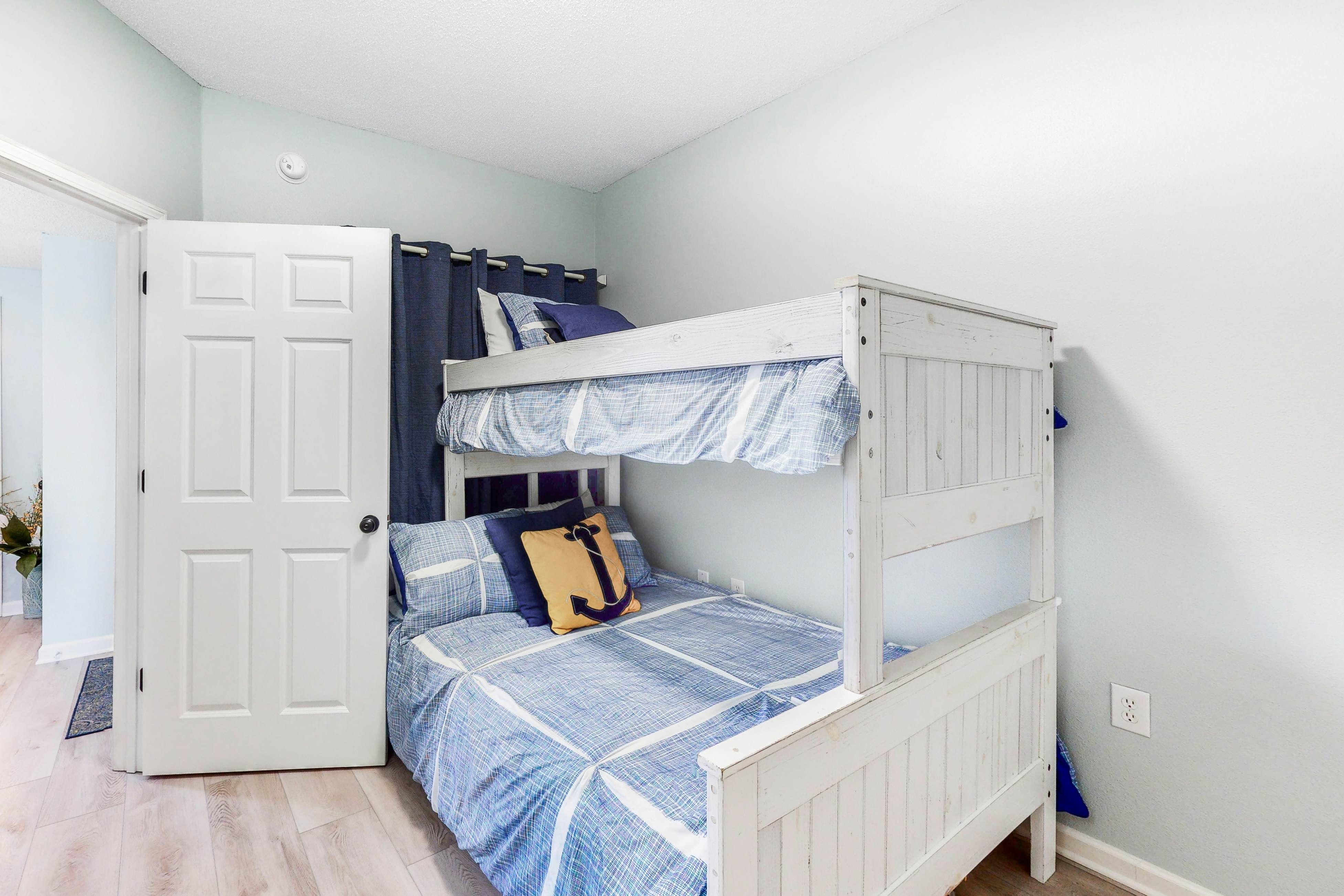 The Beach Club 1110D