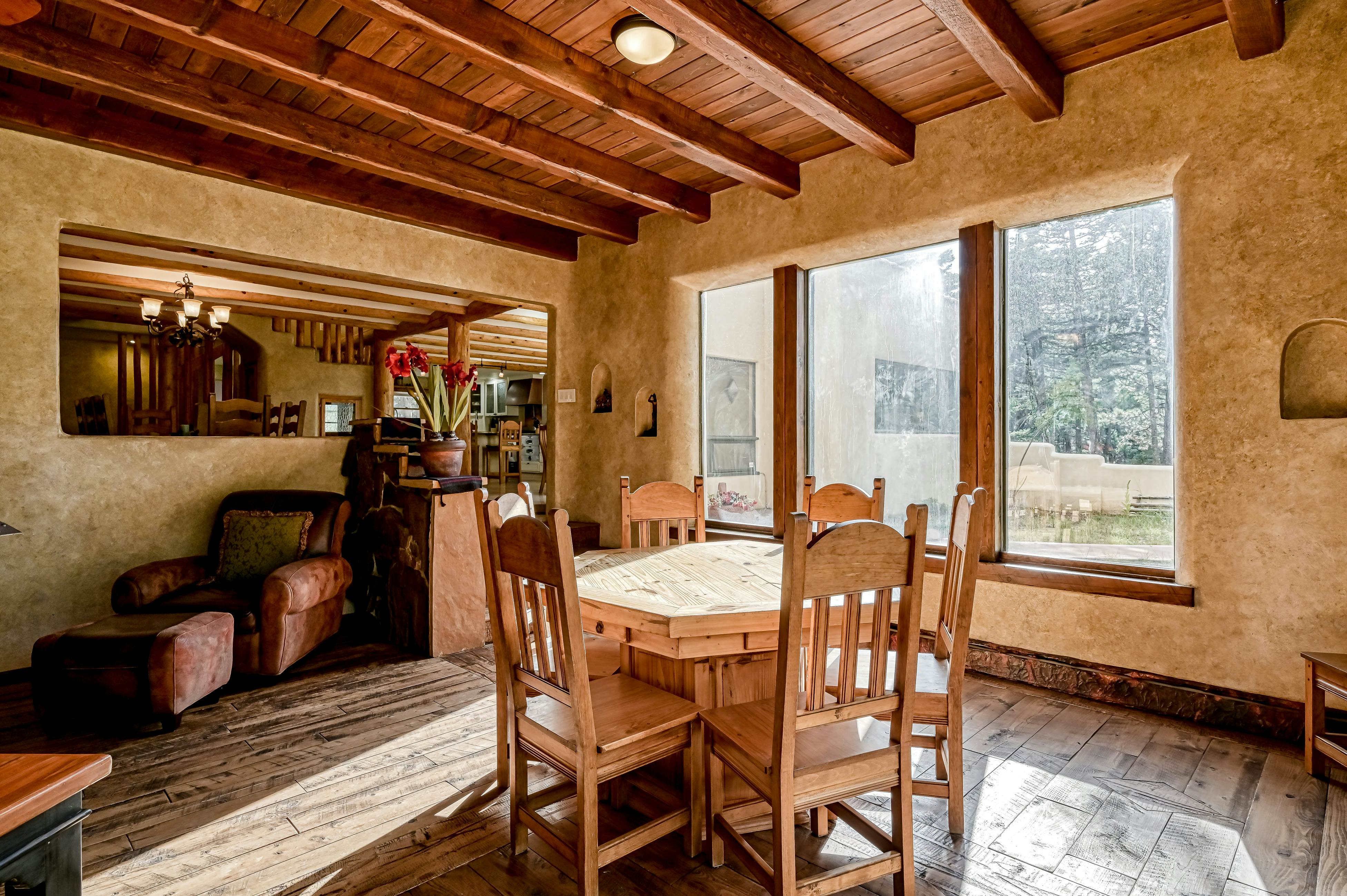 Casa Grande - the Palace in the Pines