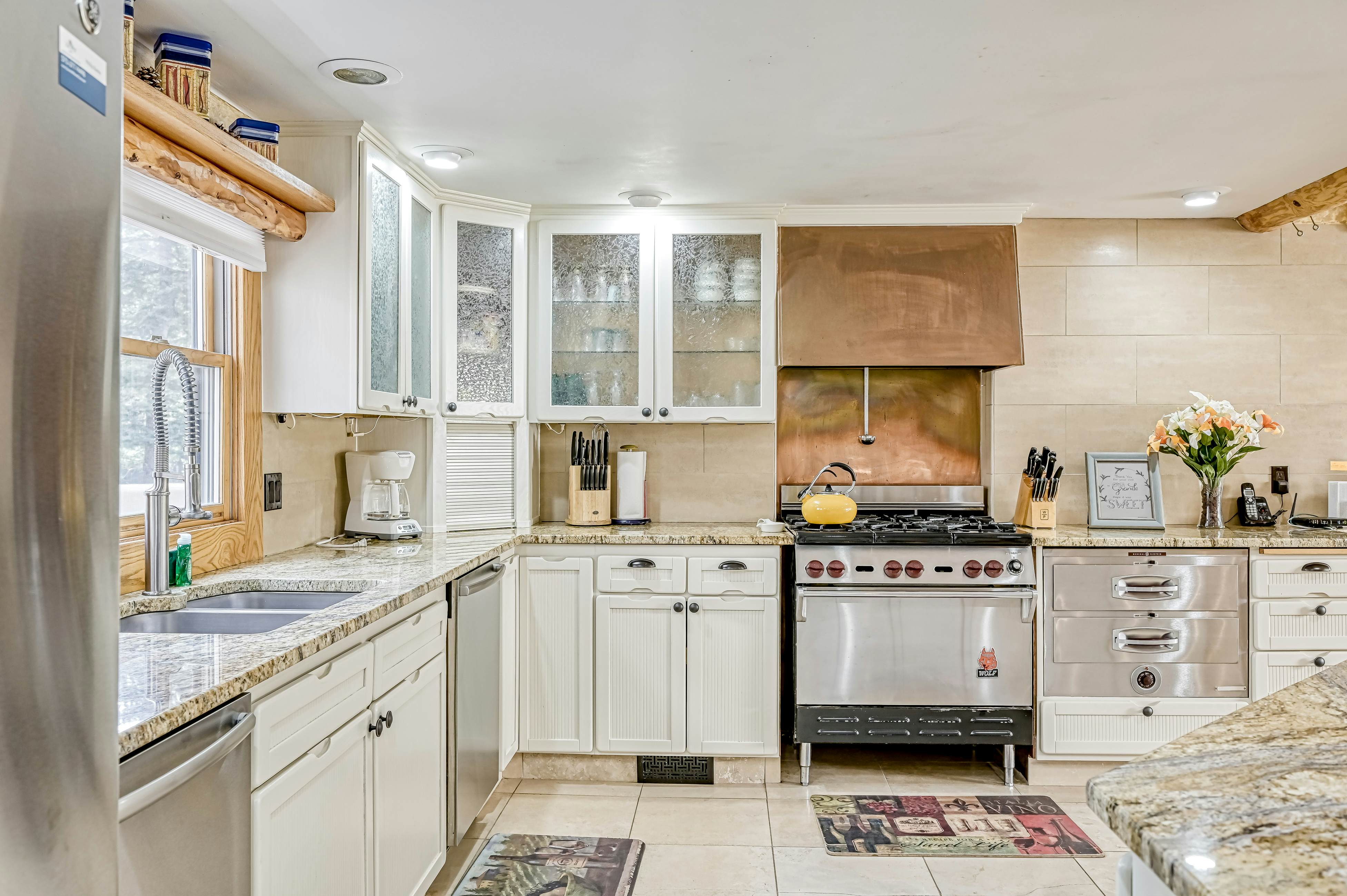 Casa Grande - the Palace in the Pines