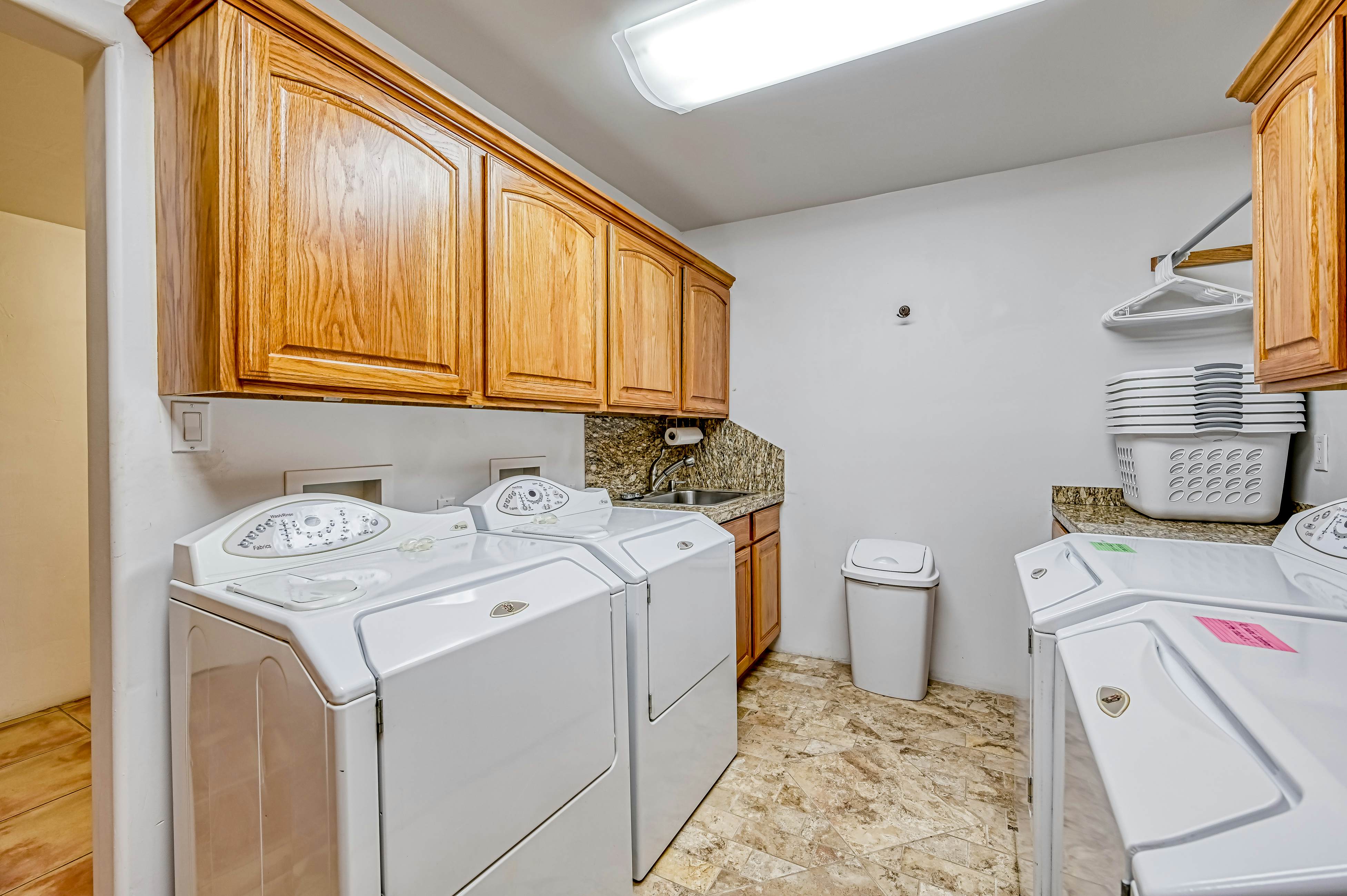 Casa Grande - the Palace in the Pines