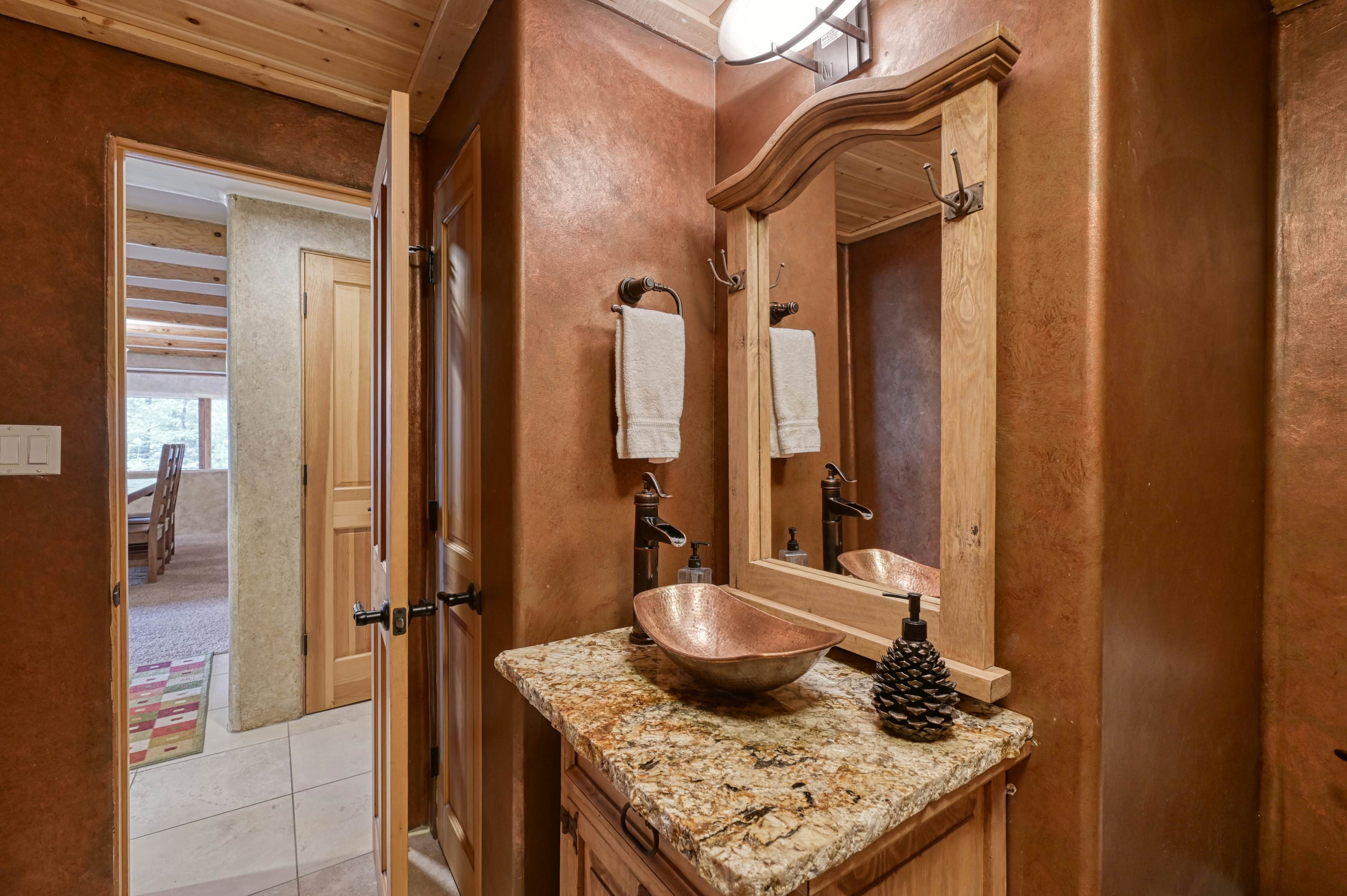 Casa Grande - the Palace in the Pines