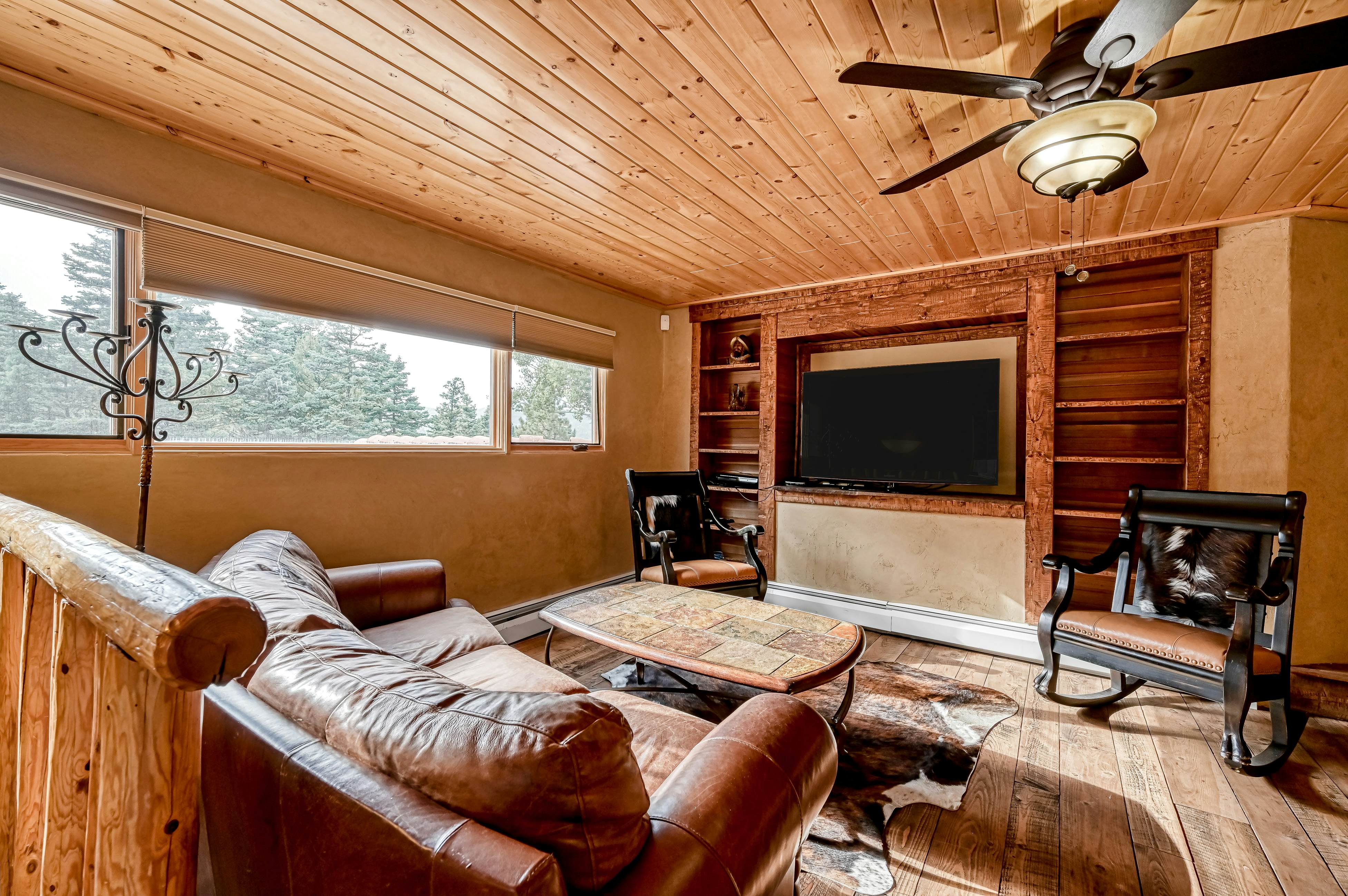 Casa Grande - the Palace in the Pines