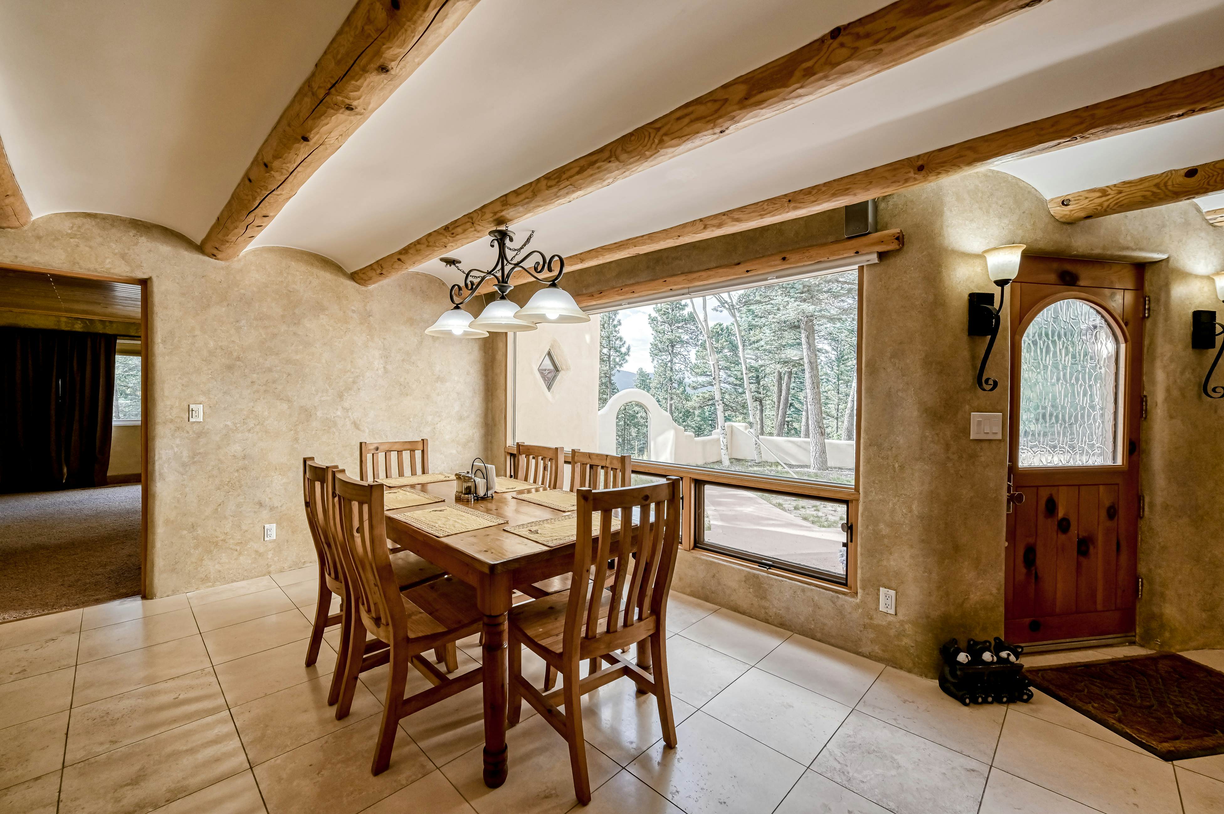 Casa Grande - the Palace in the Pines