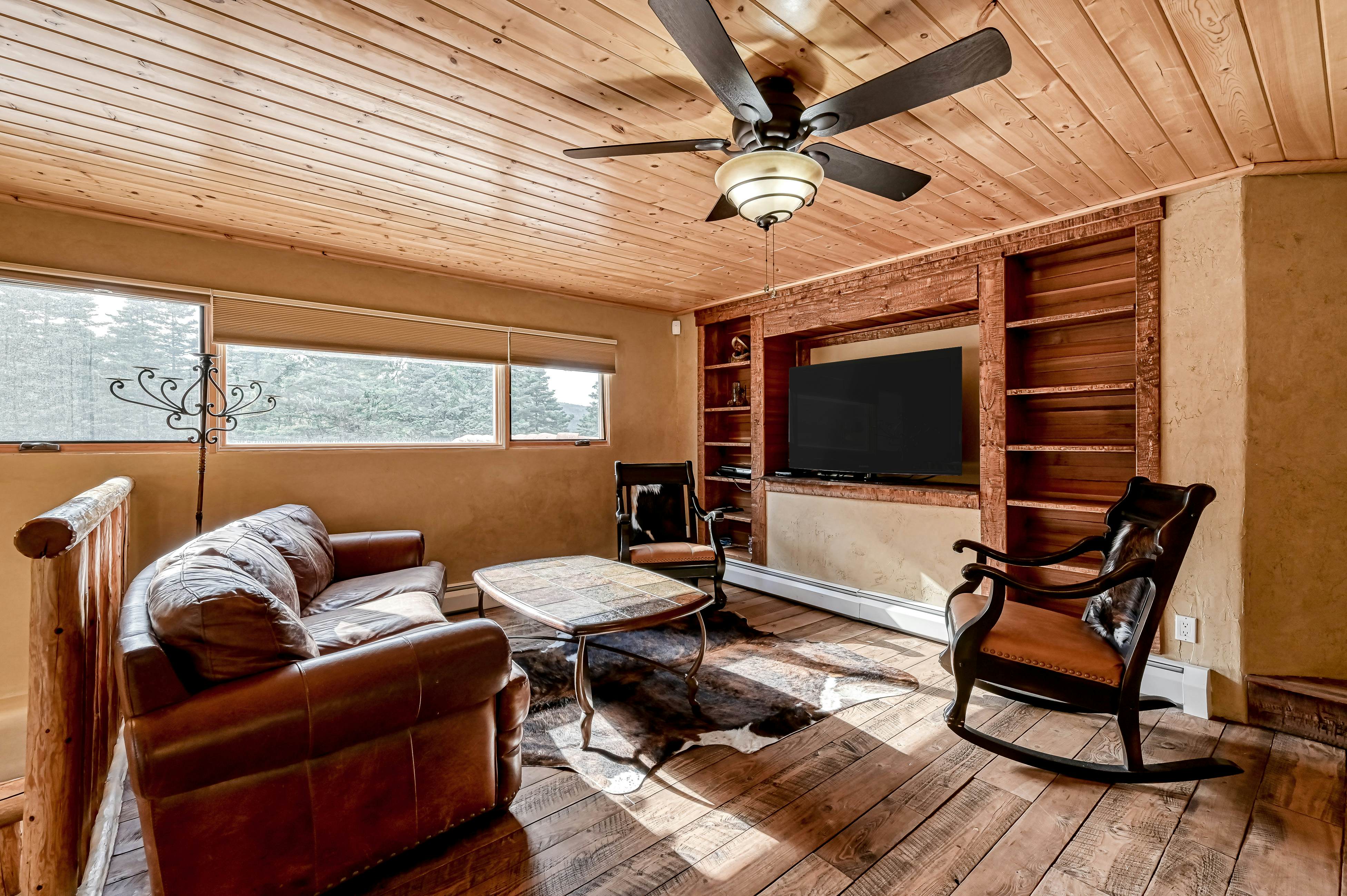 Casa Grande - the Palace in the Pines