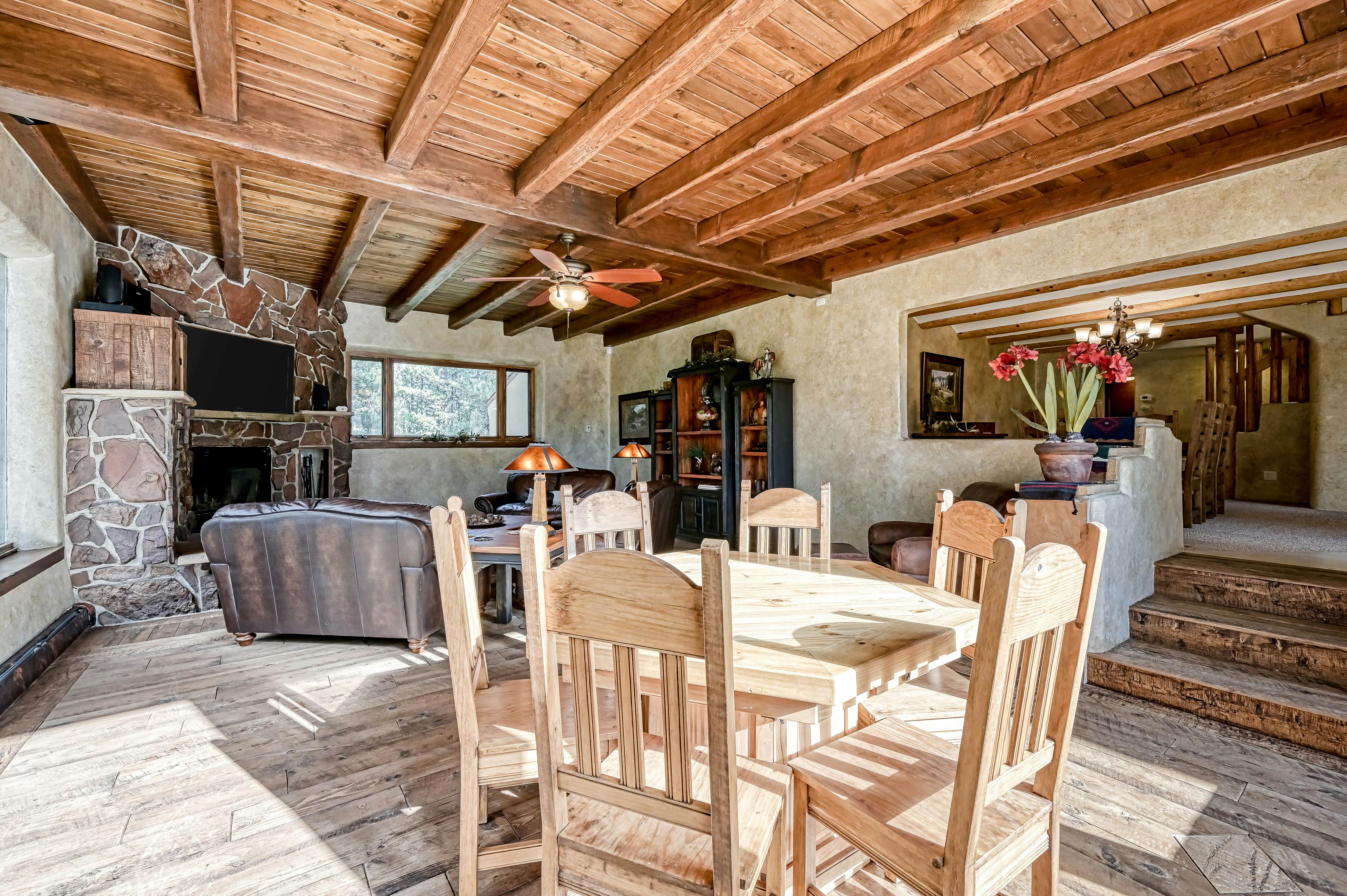 Casa Grande - the Palace in the Pines