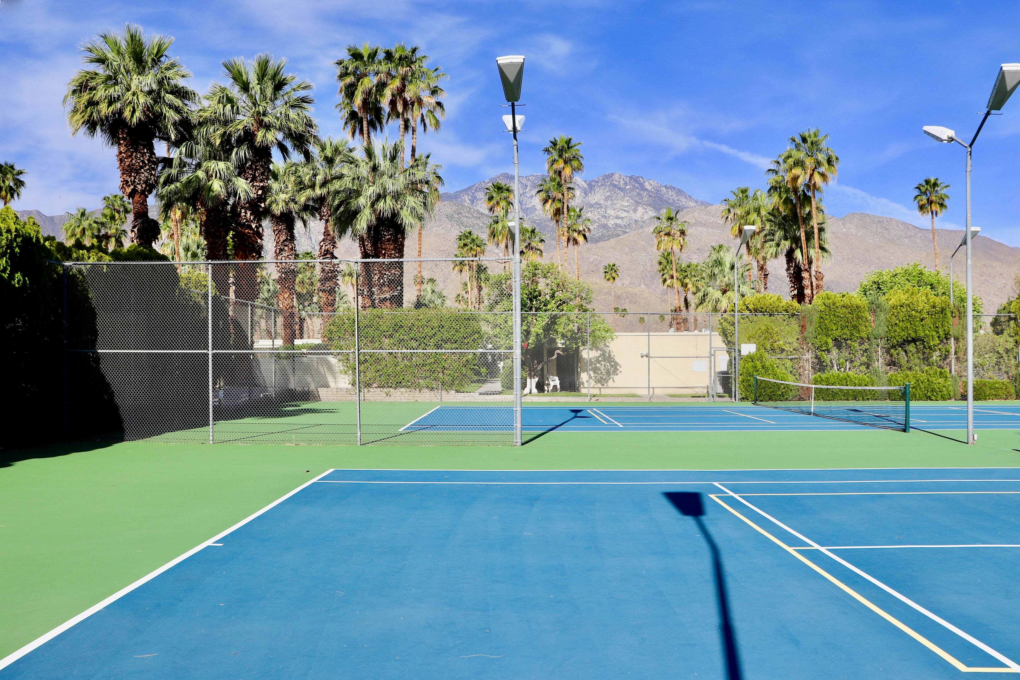 Coco Cabana Hideaway - 69210