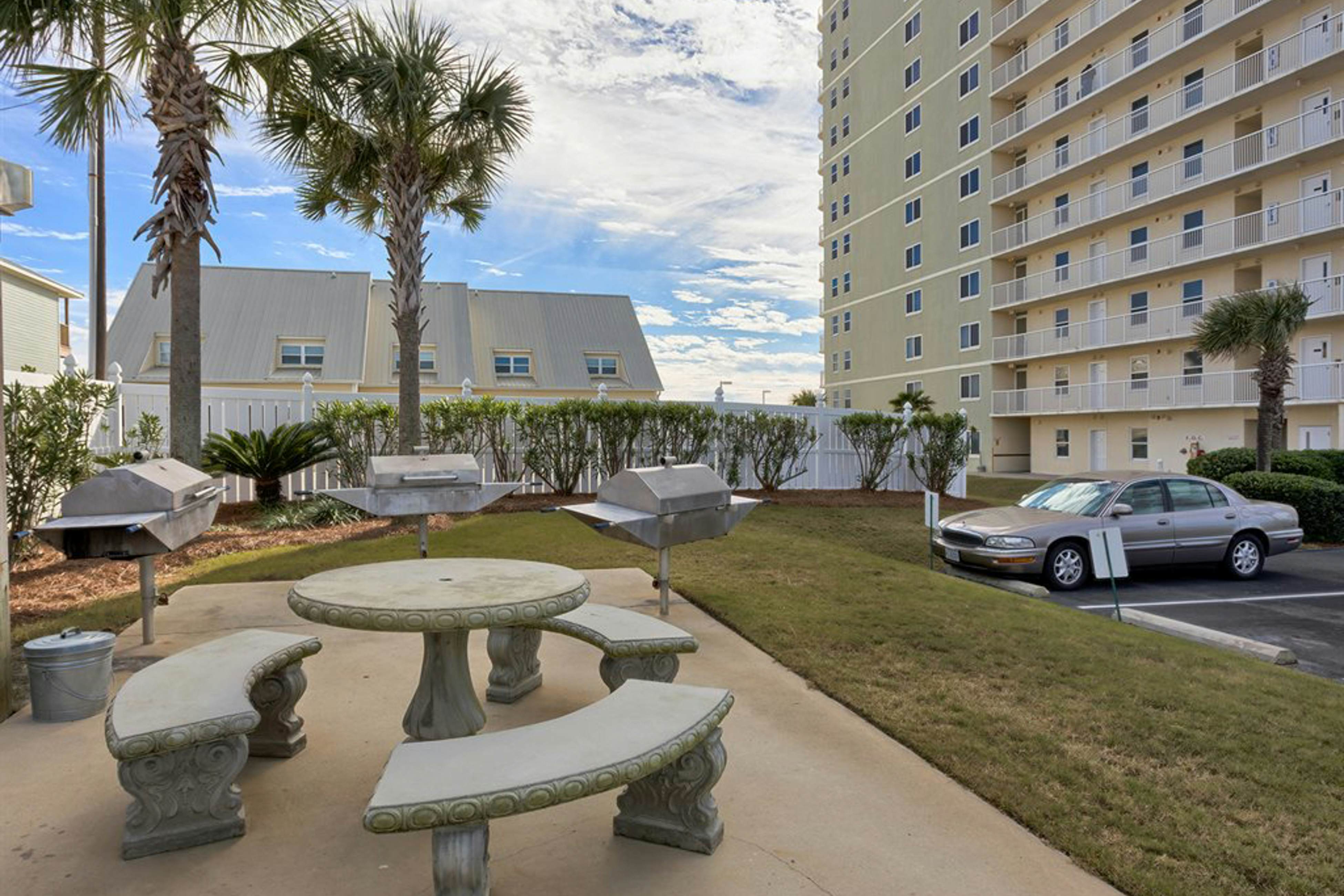 Tradewinds 603 1 BD Orange Beach, AL Vacation Rental Vacasa