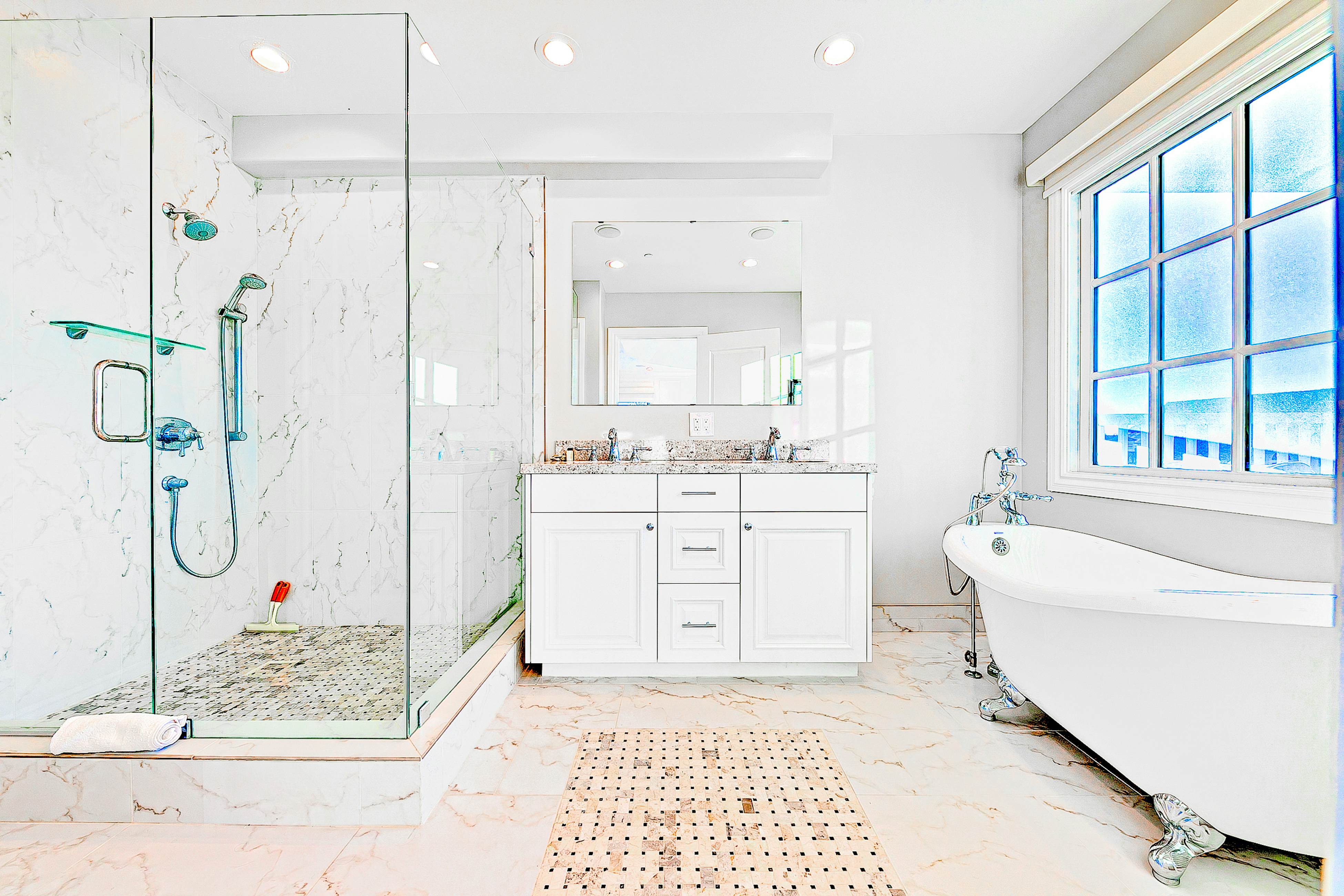 Spacious Balboa Beauty