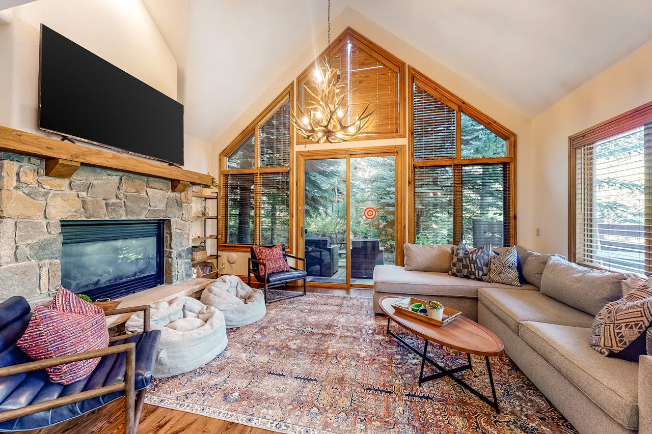 Edwards Elegance 3 BD Edwards, CO Vacation Rental Vacasa