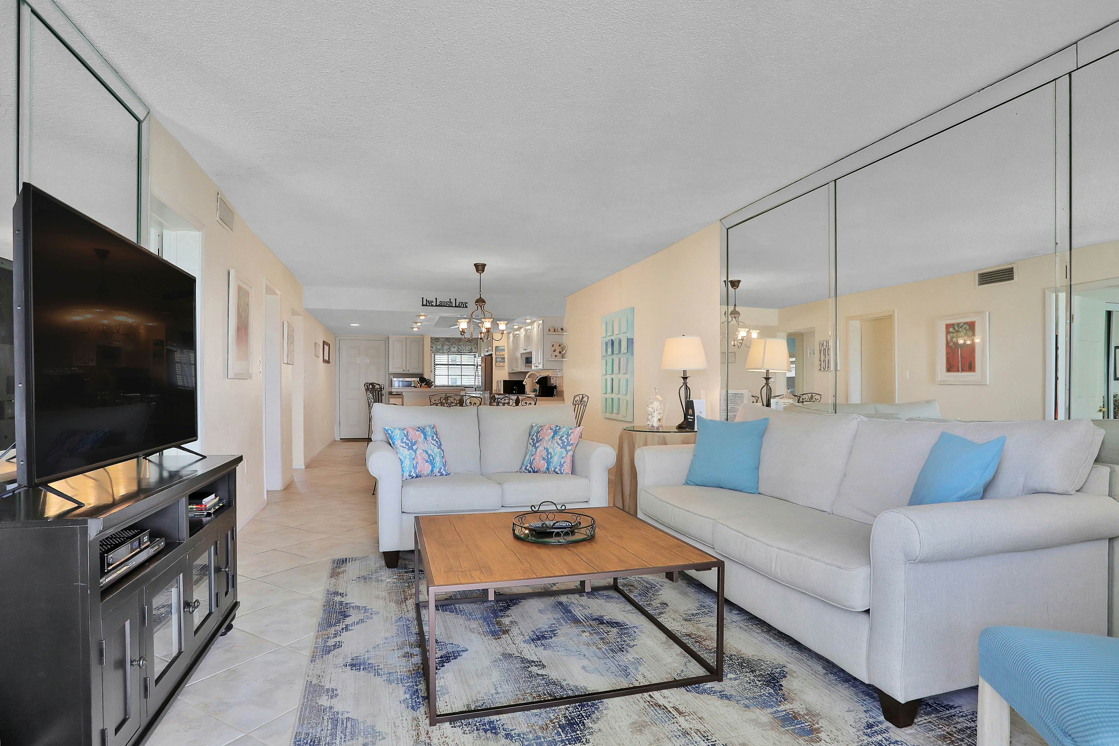 Hacienda Del Sol #407 - Seaside Hideaway