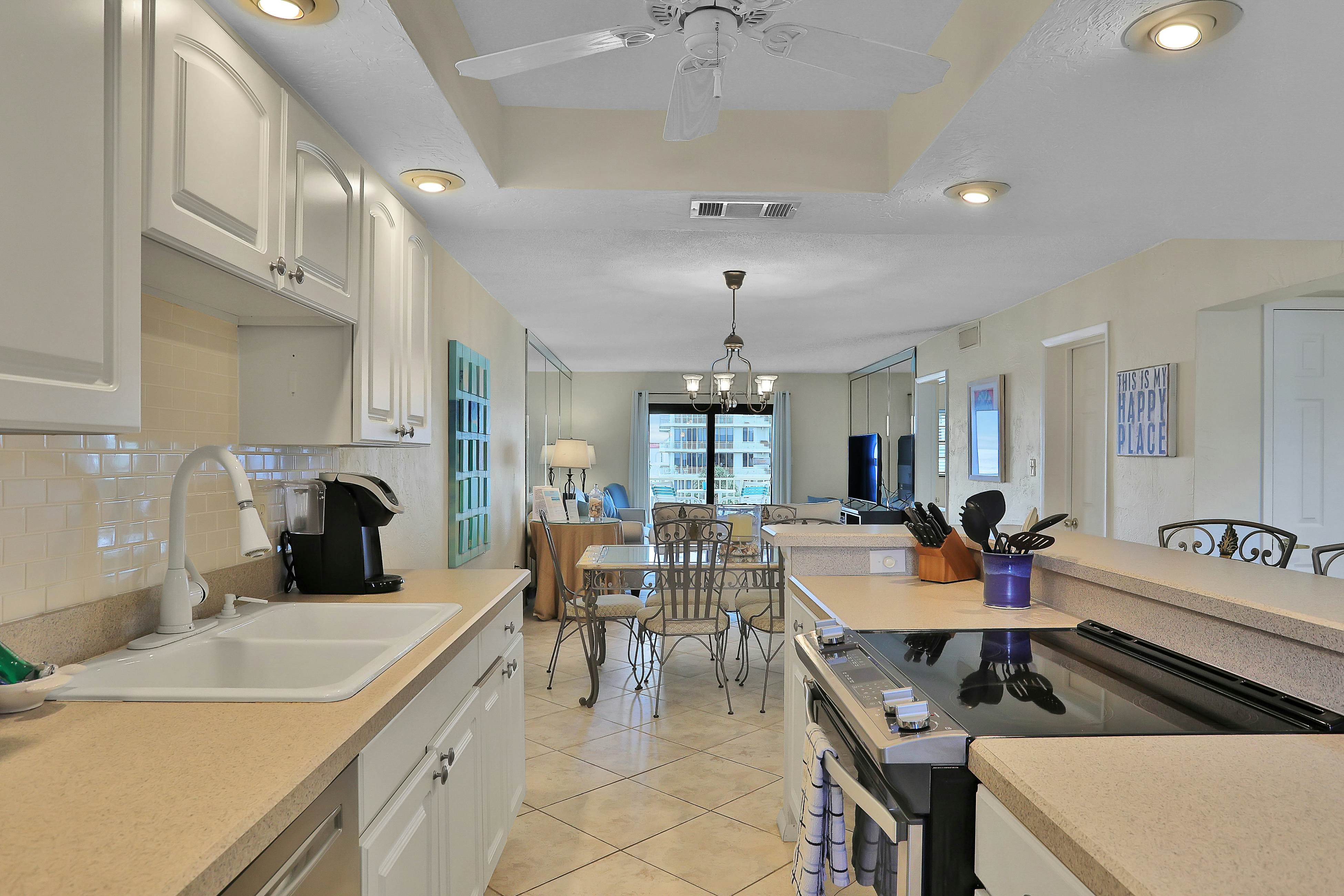 Hacienda Del Sol #407 - Seaside Hideaway