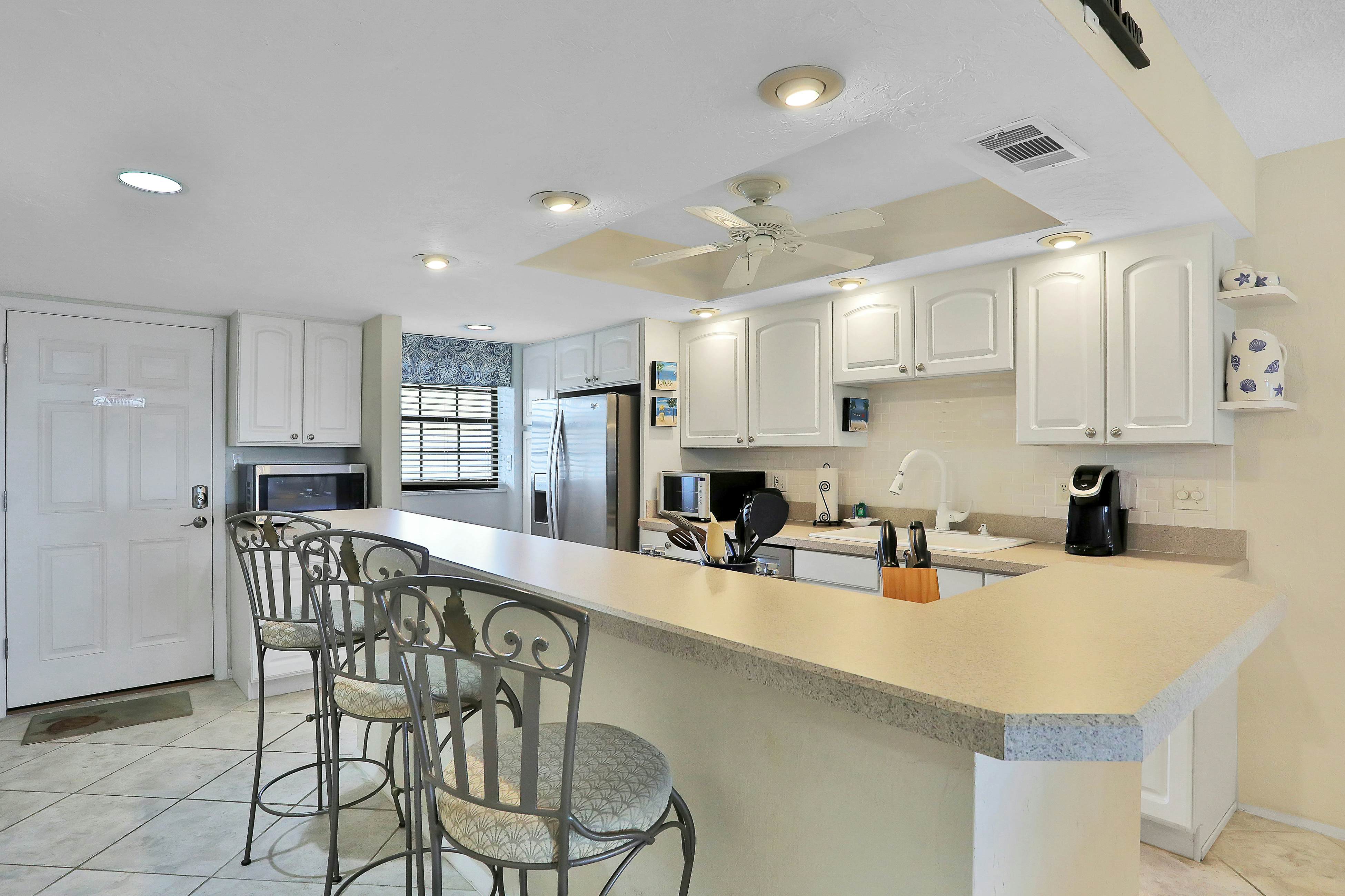 Hacienda Del Sol #407 - Seaside Hideaway