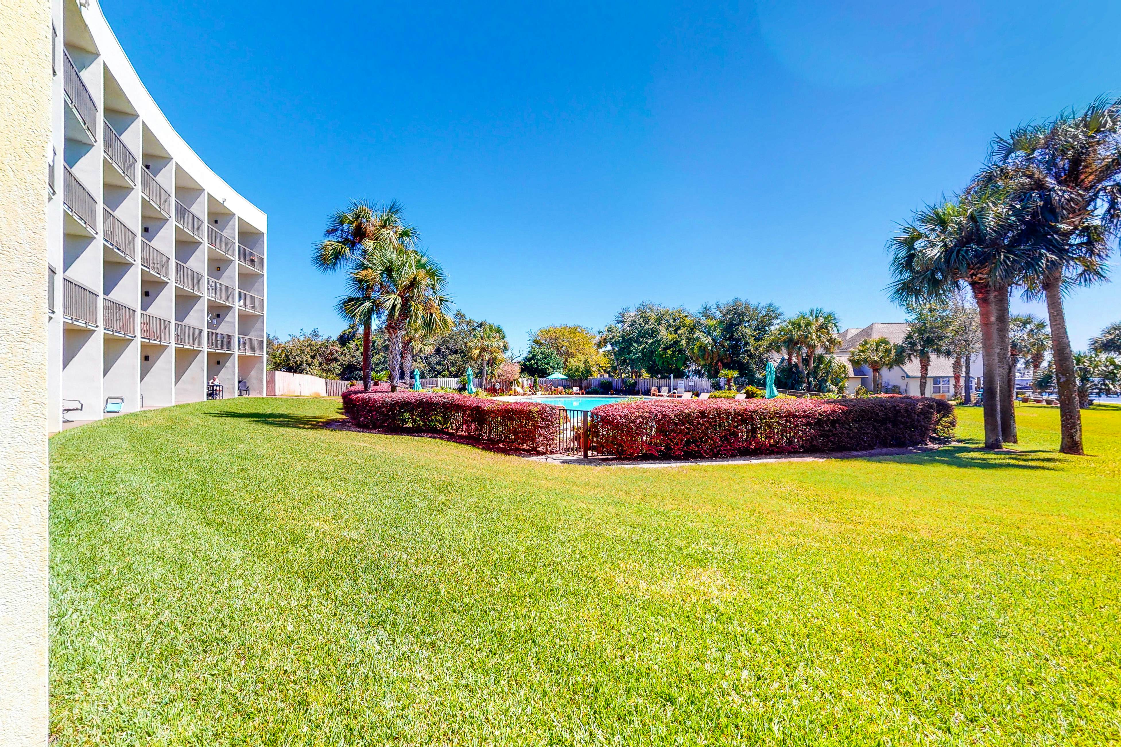 Pirates' Bay Condo Rentals, Vacation Rentals Vacasa