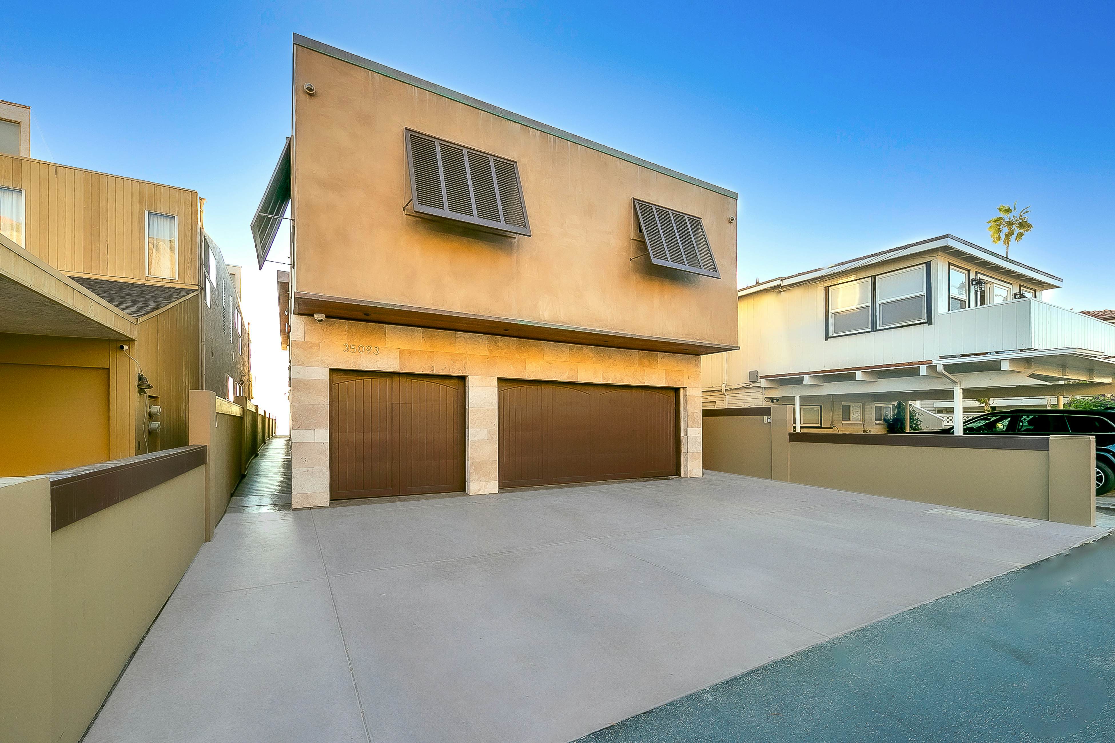 Hawaiian Style on Beach Rd