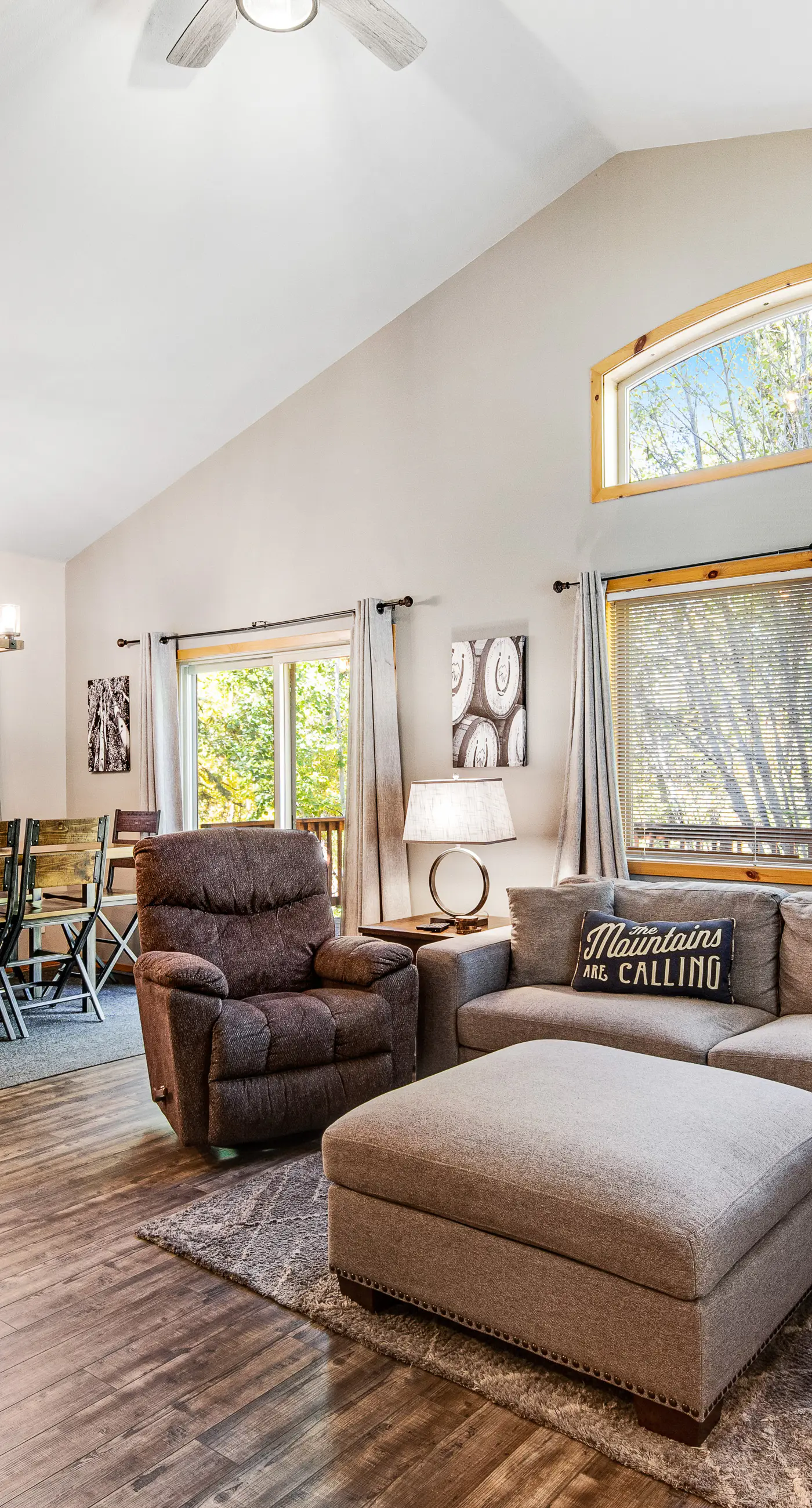 McCall Cottage Cabin 3 BD McCall, ID Vacation Rental Vacasa