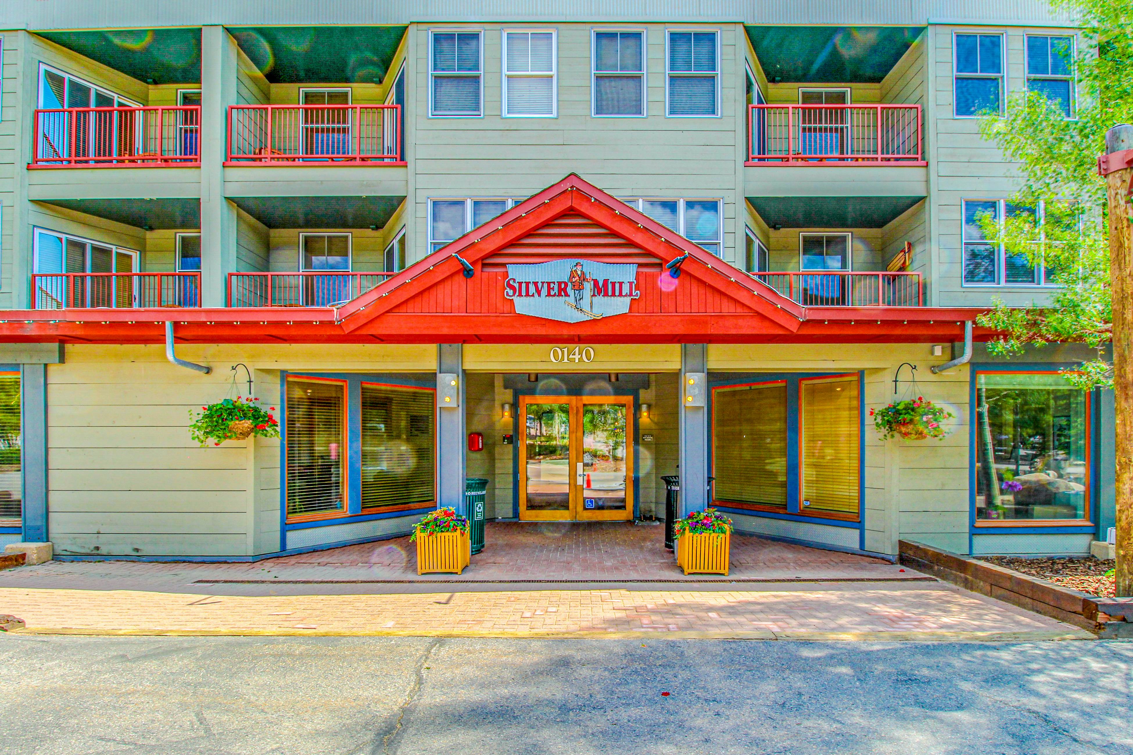 Silvermill Lodge 8250