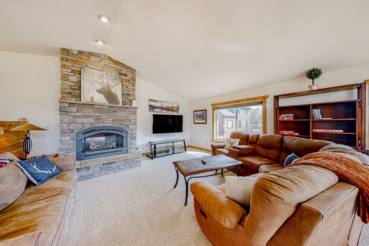 The Cove Retreat 4 BD Dillon, CO Vacation Rental Vacasa