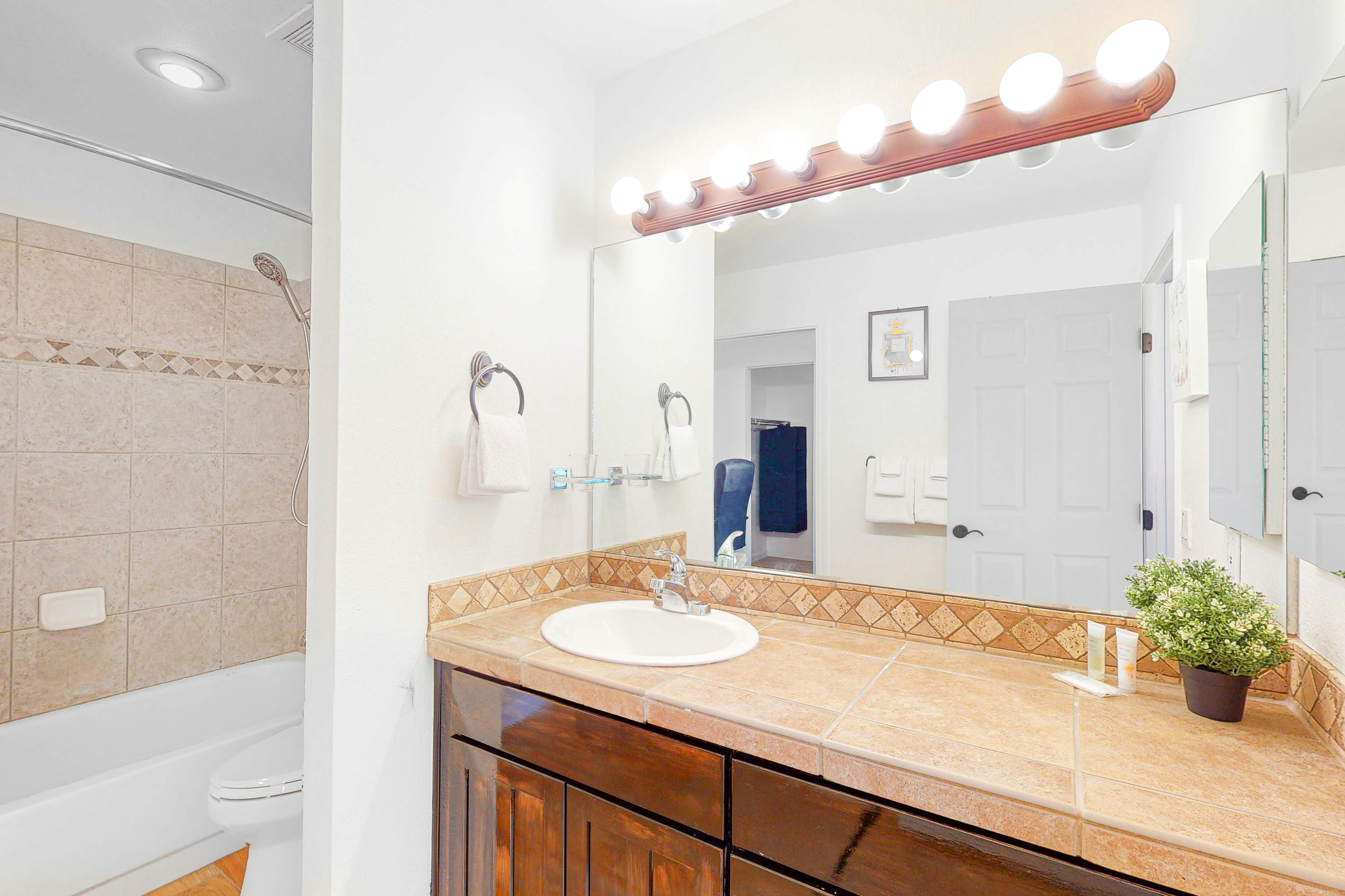 Tierra Catalina #104