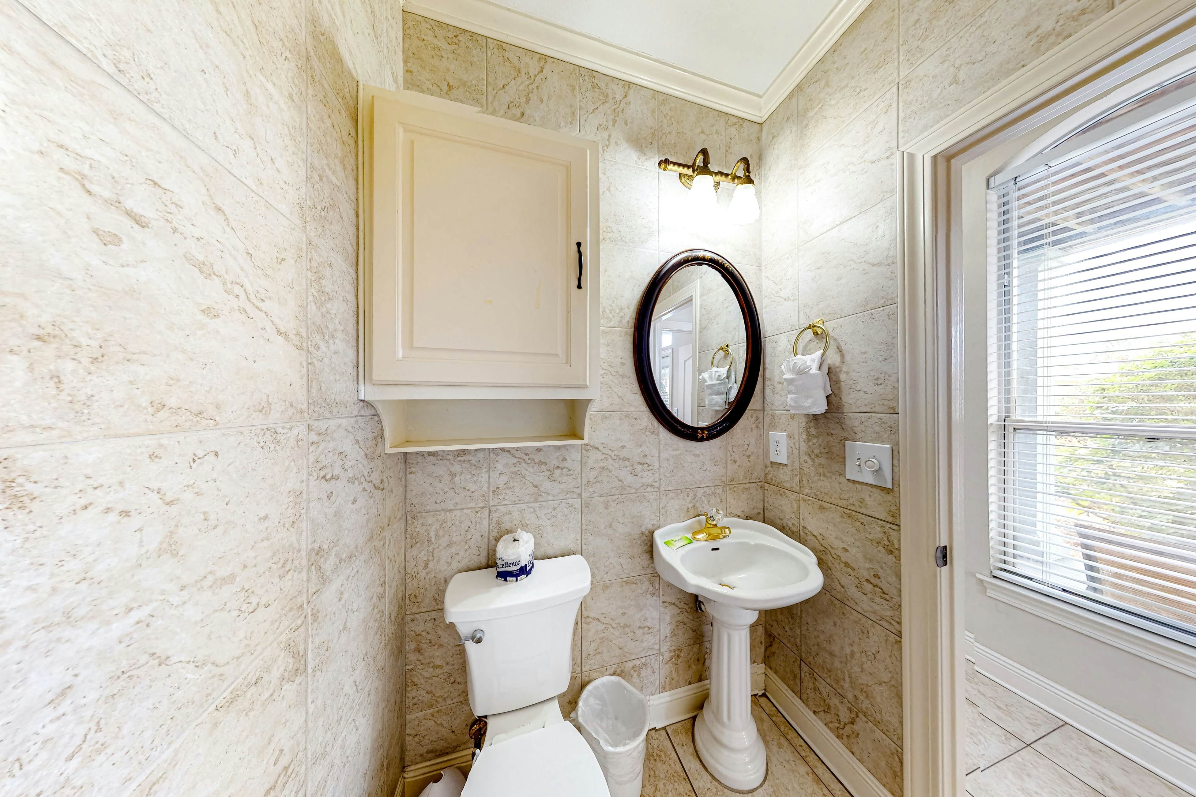 Emerald Shores - Emerald Shores Cottage