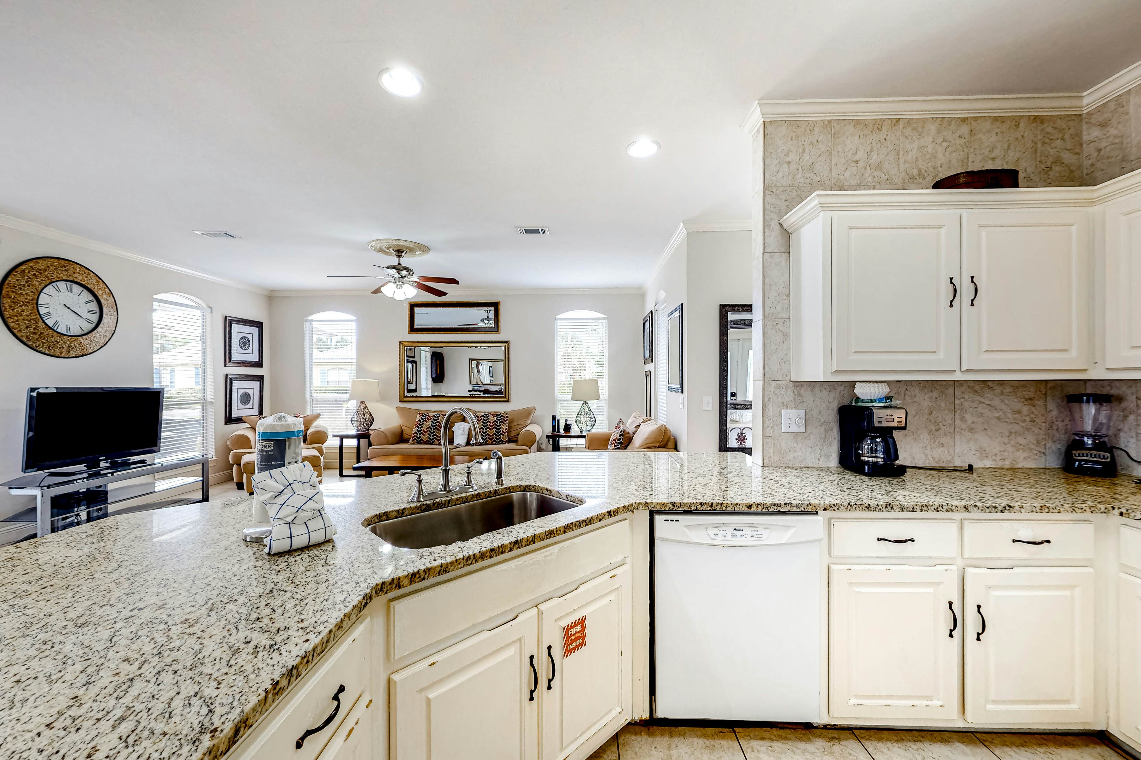 Emerald Shores - Emerald Shores Cottage