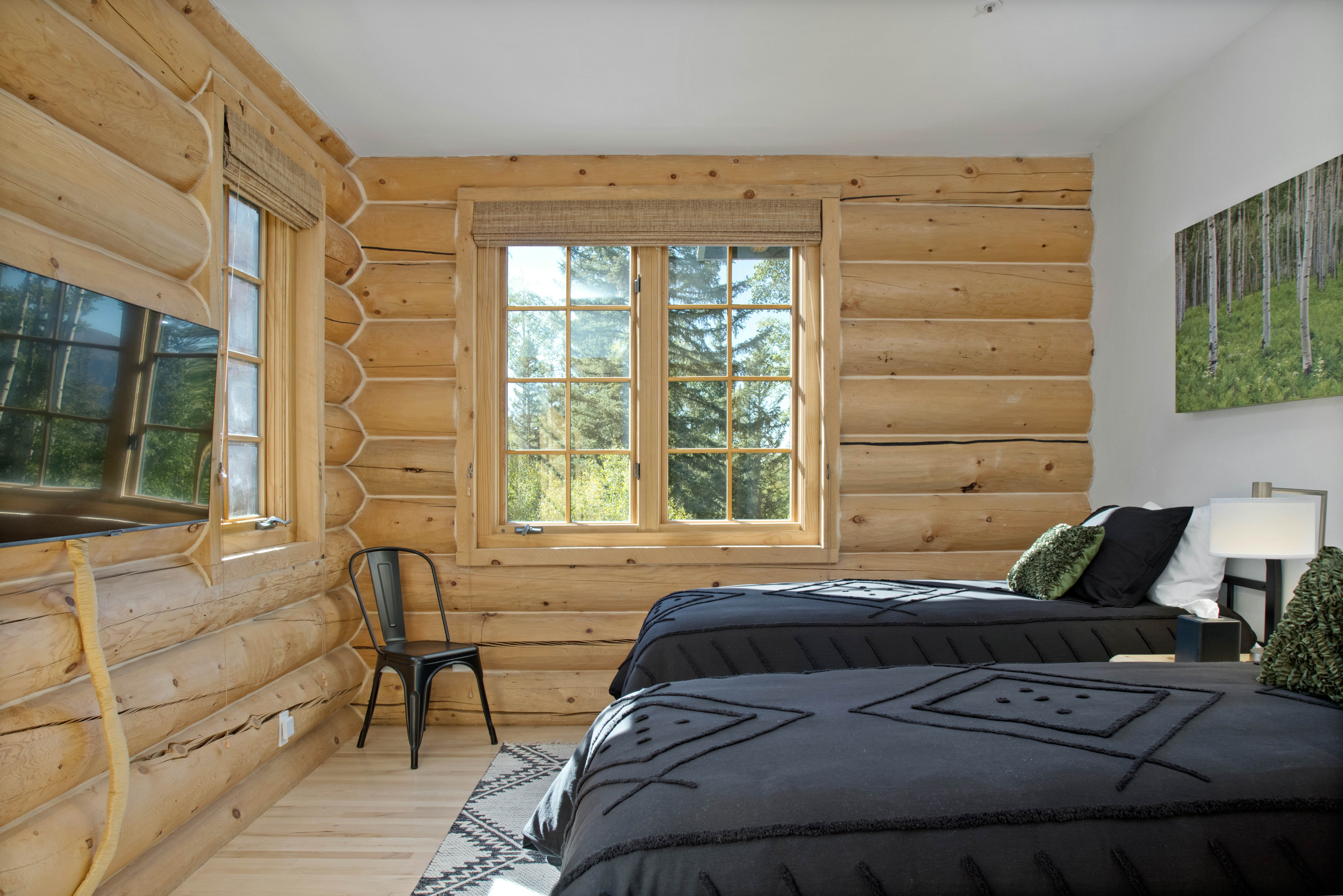 Sundance Lodge - 108 Lodges Lane