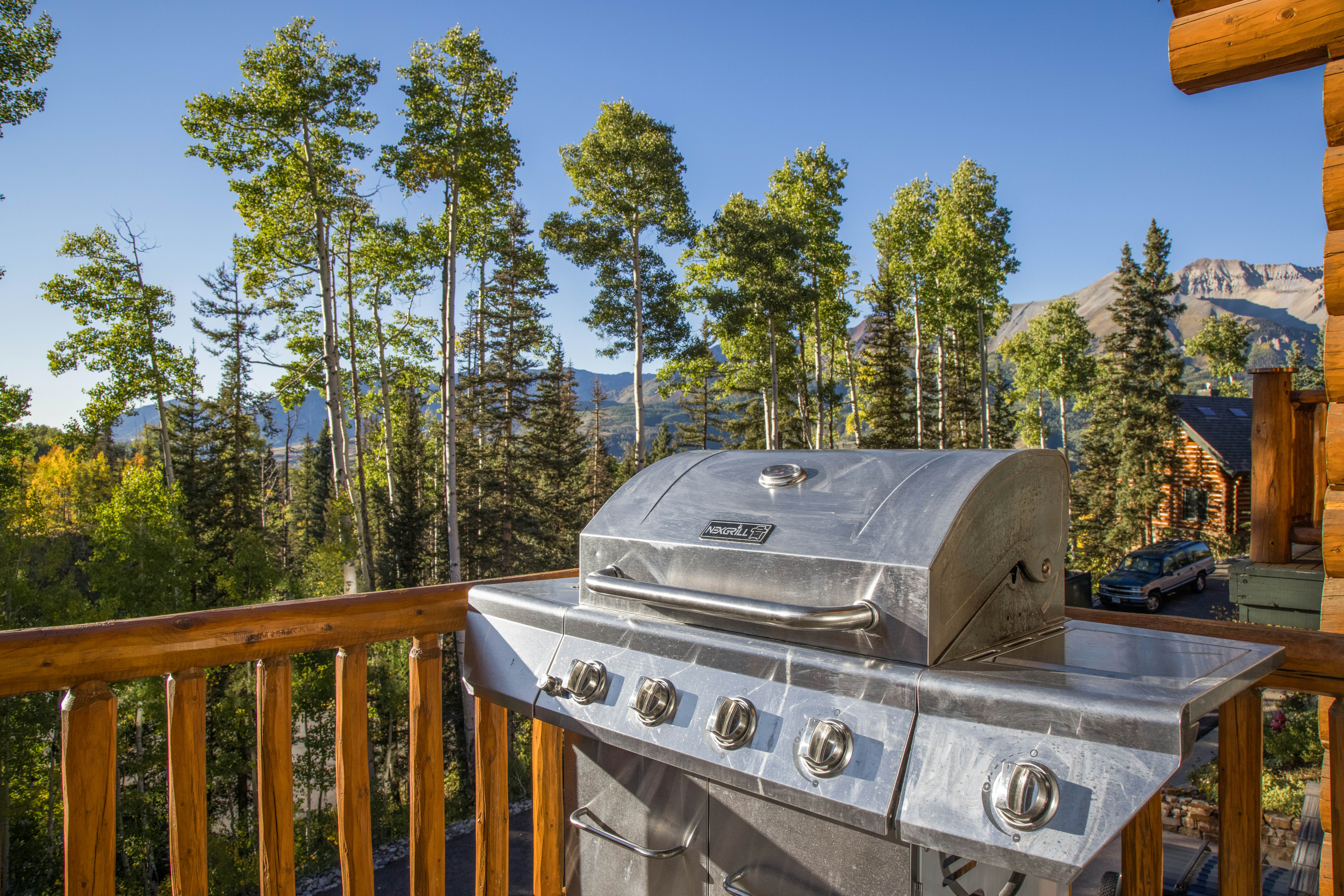 Sundance Lodge - 108 Lodges Lane