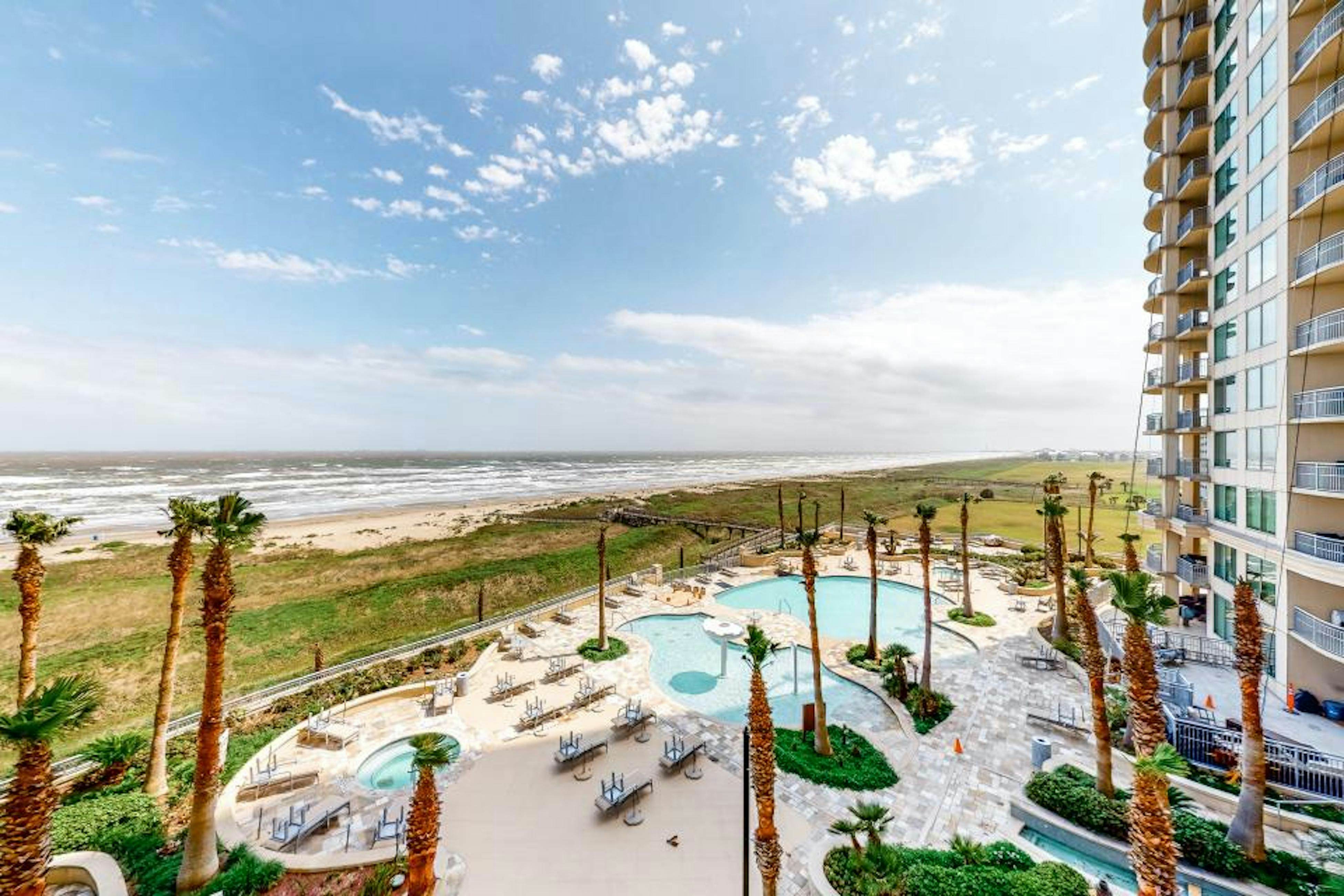 Palisade Palms Paradise 2 BD Galveston, TX Vacation Rental Vacasa