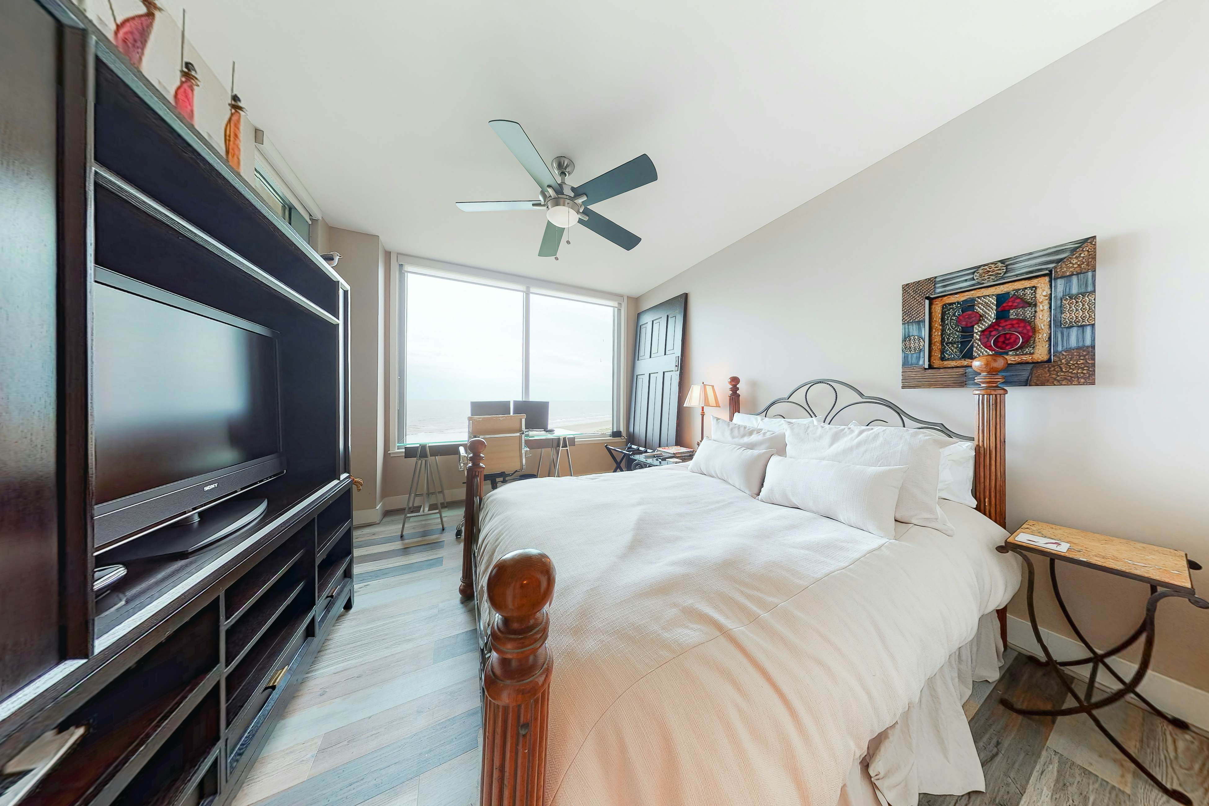 Palisade Palms Paradise 2 BD Galveston, TX Vacation Rental Vacasa