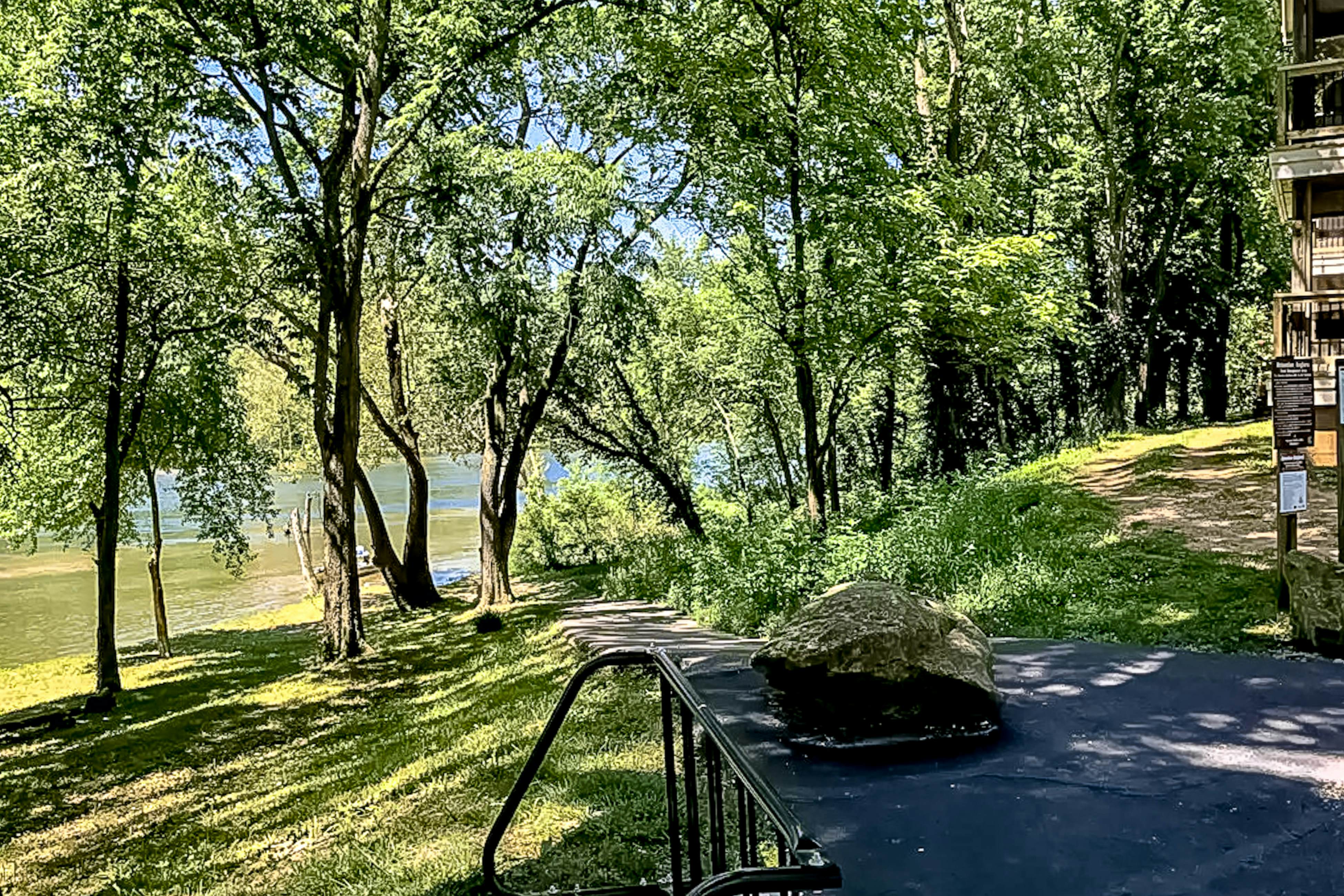 Pointe Royale - Couples Paradise