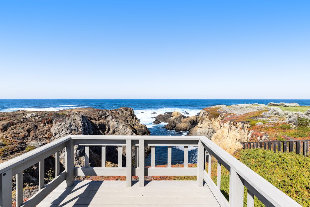 Oceanfront Sanctuary - Private Cove, Deck, Grill — Fort Bragg, CA — vacation rental