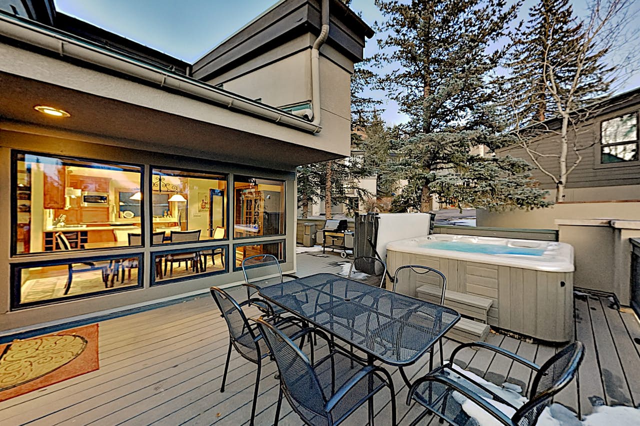 Red Sandstone Condo 3 BD Vail, CO Vacation Rental Vacasa