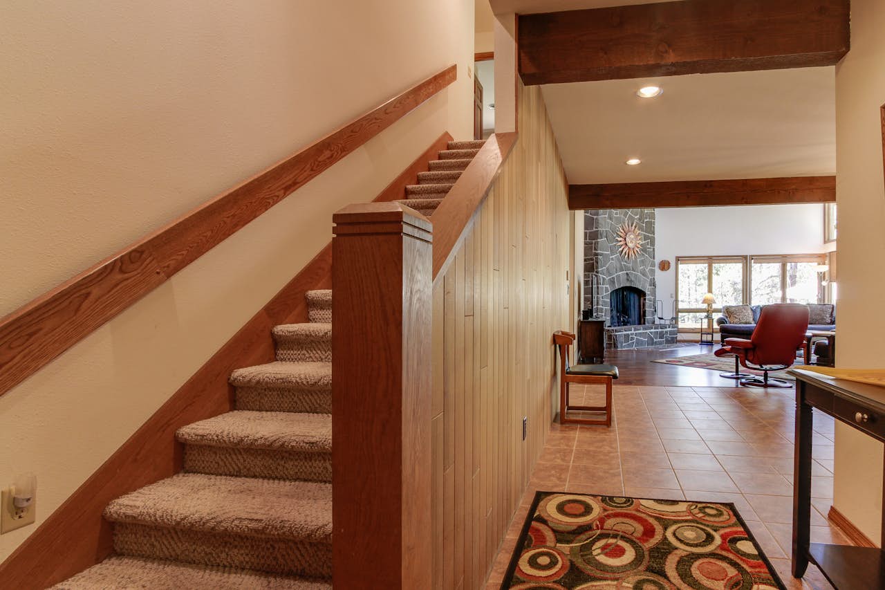 Todd Lane 10 4 BD Vacation Rental in Sunriver, OR Vacasa