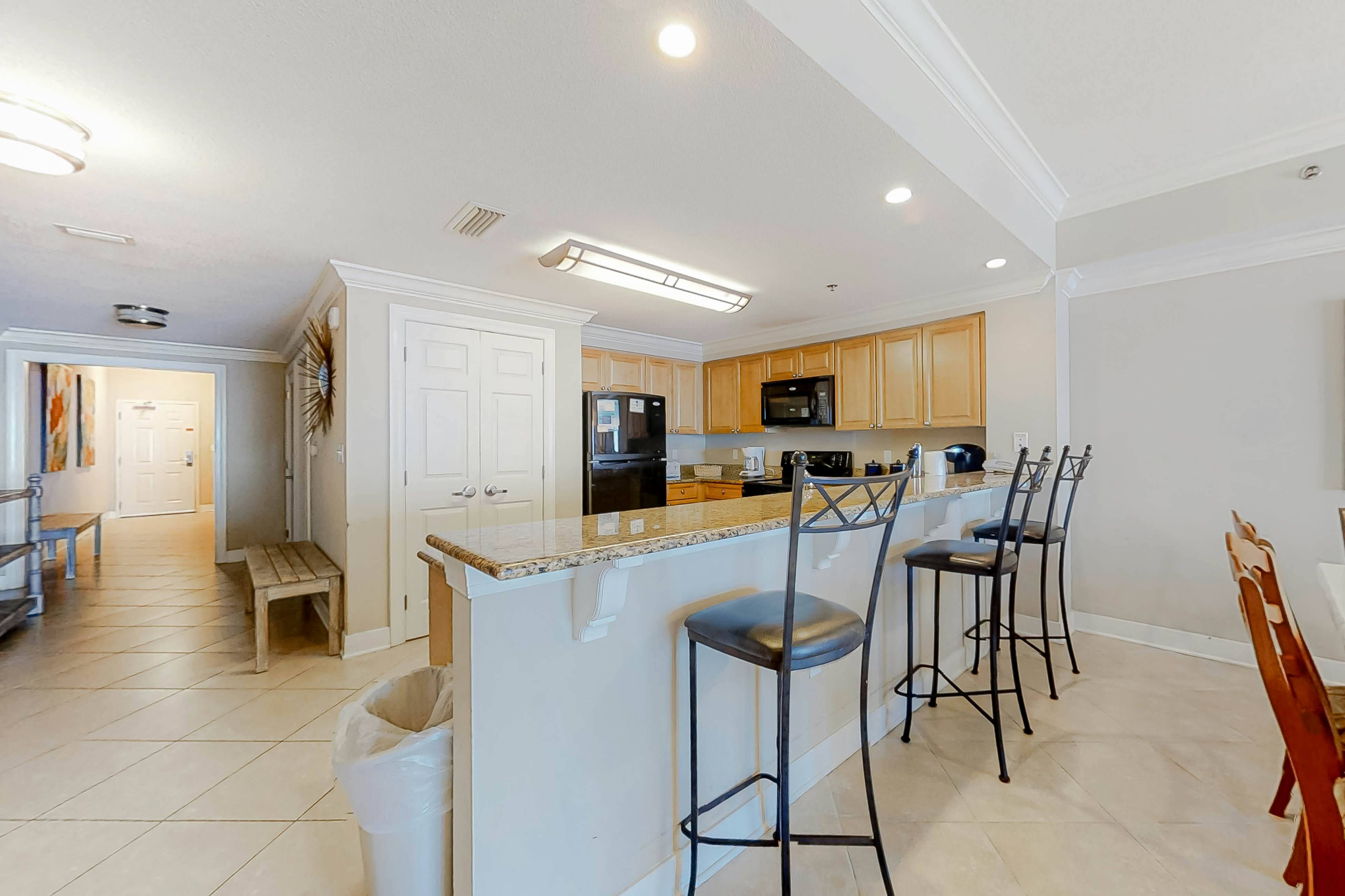 Escapes to the Shores 1604