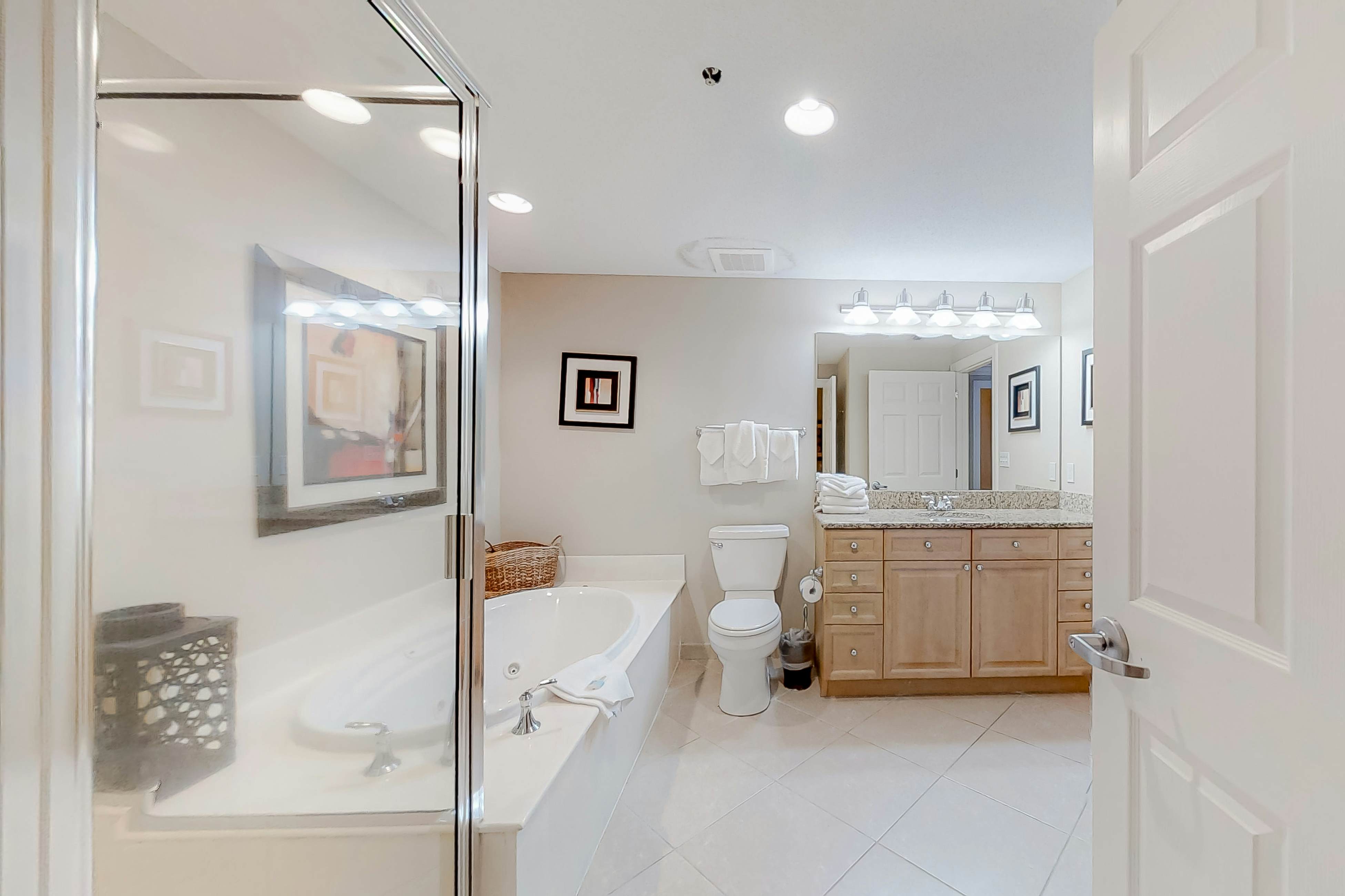 Escapes to the Shores 1604