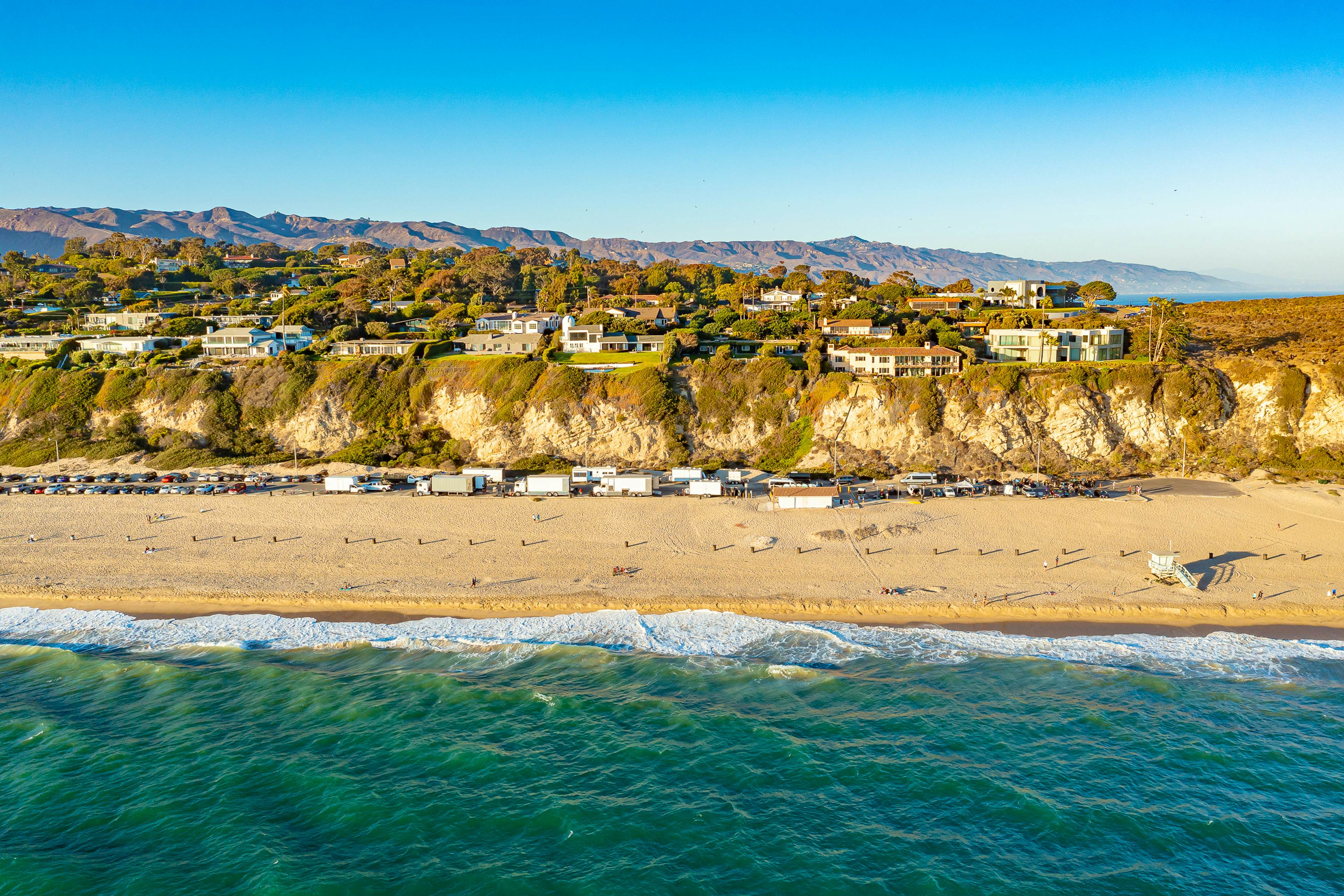 Pt Dume Bungalow I 2 BD Malibu, CA Vacation Rental Vacasa