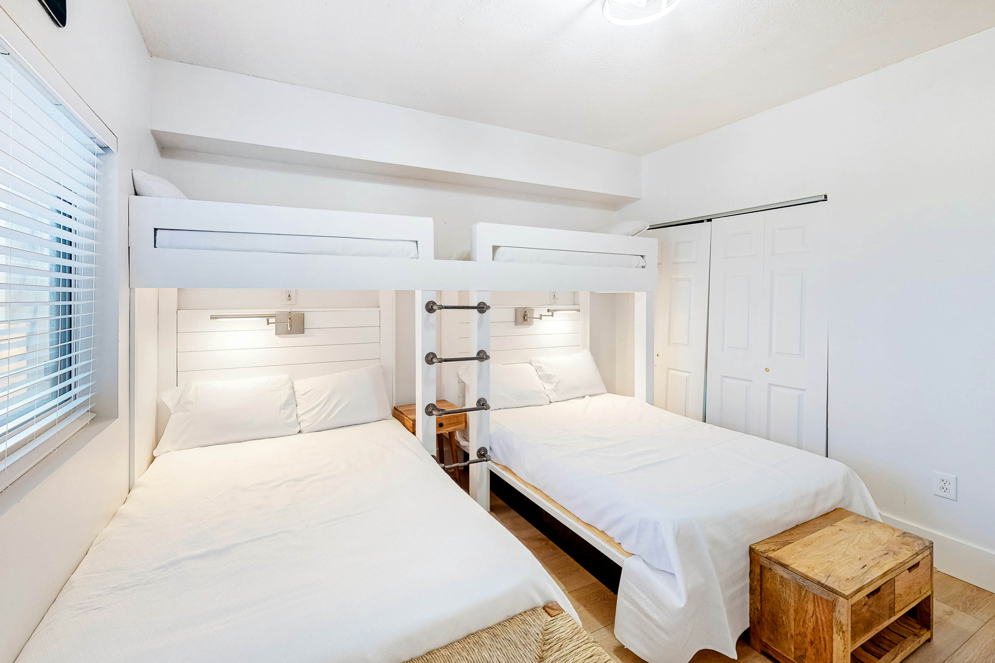 The Beach Club 1205A