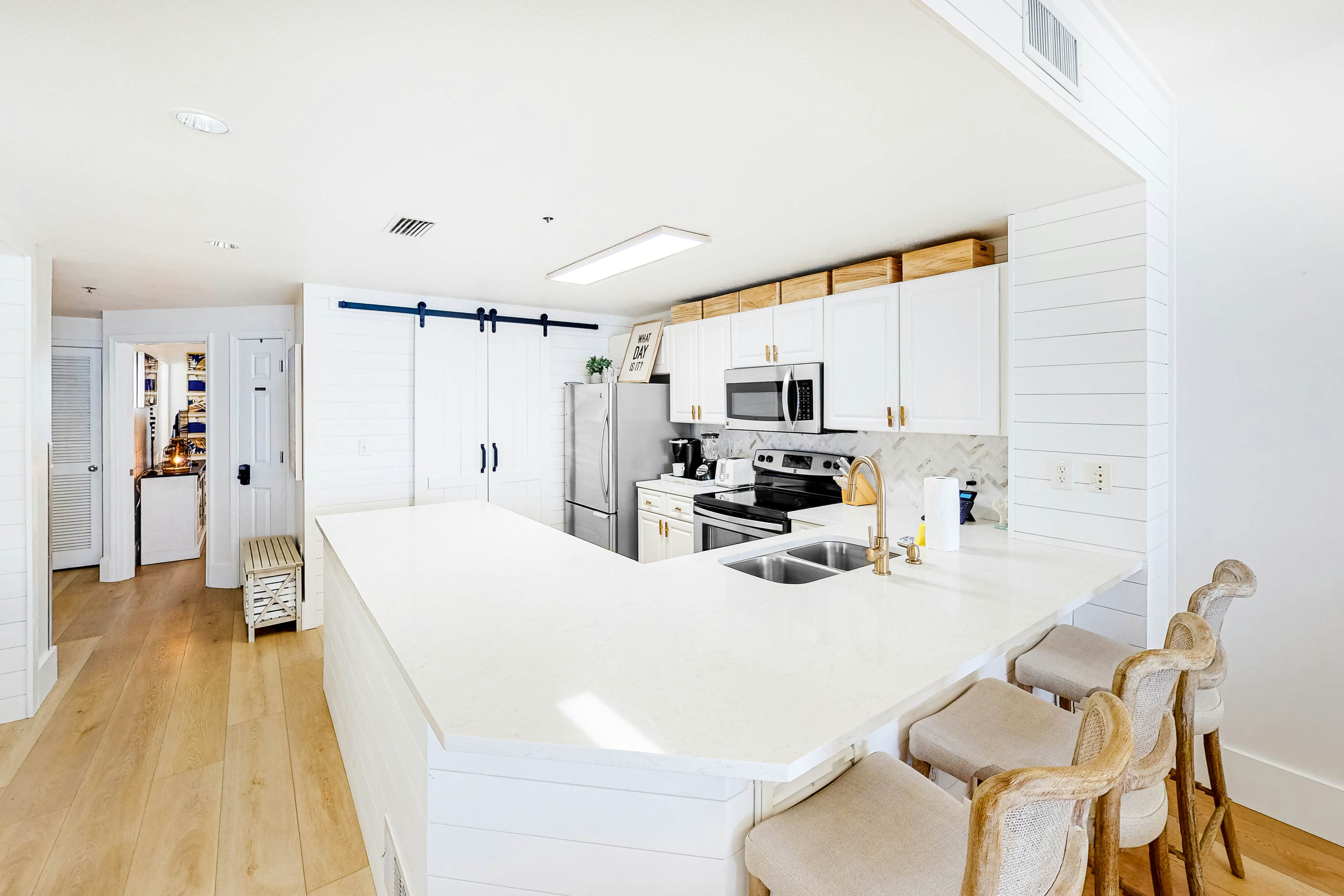 The Beach Club 1205A