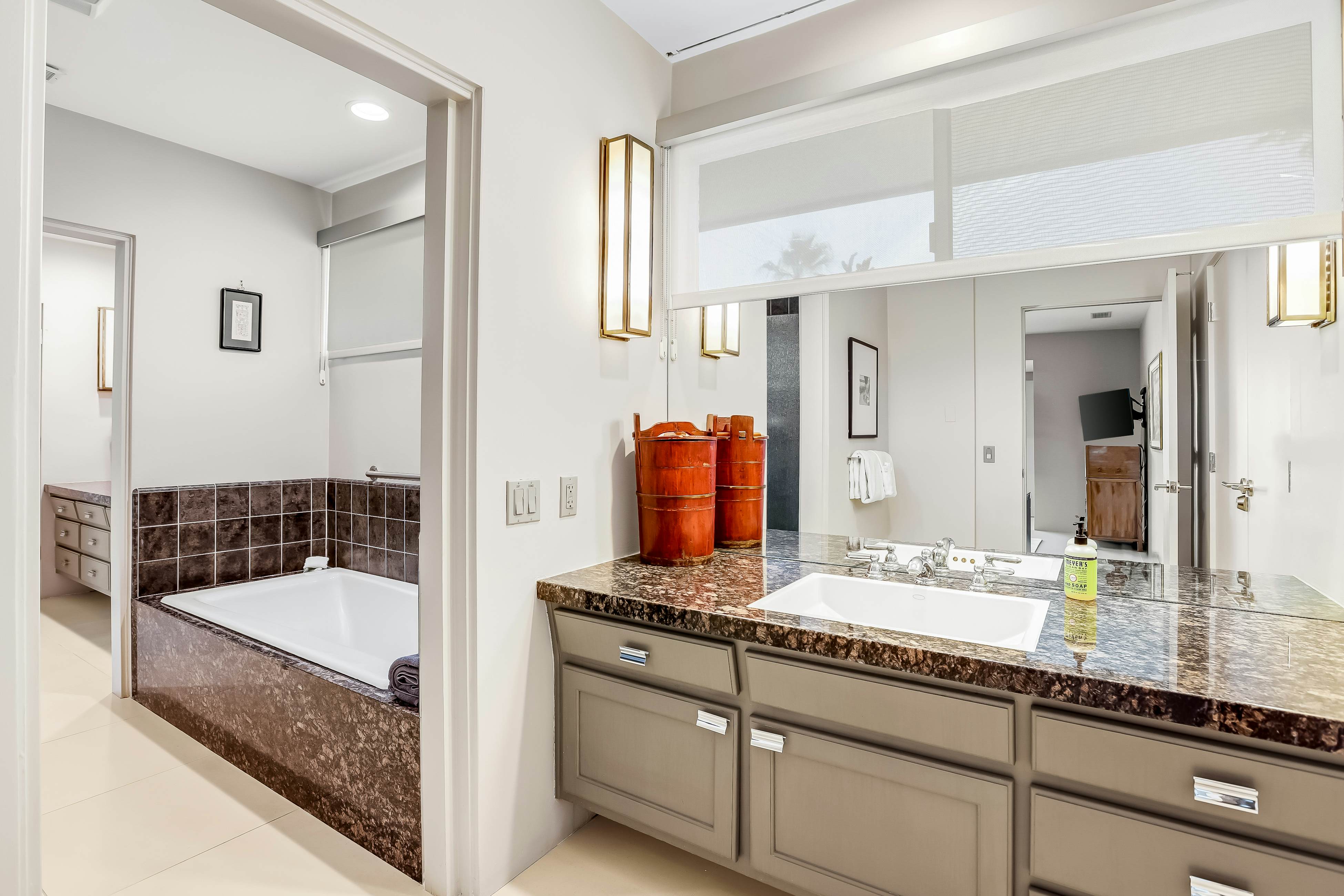 Palm Springs Perfection - 2243