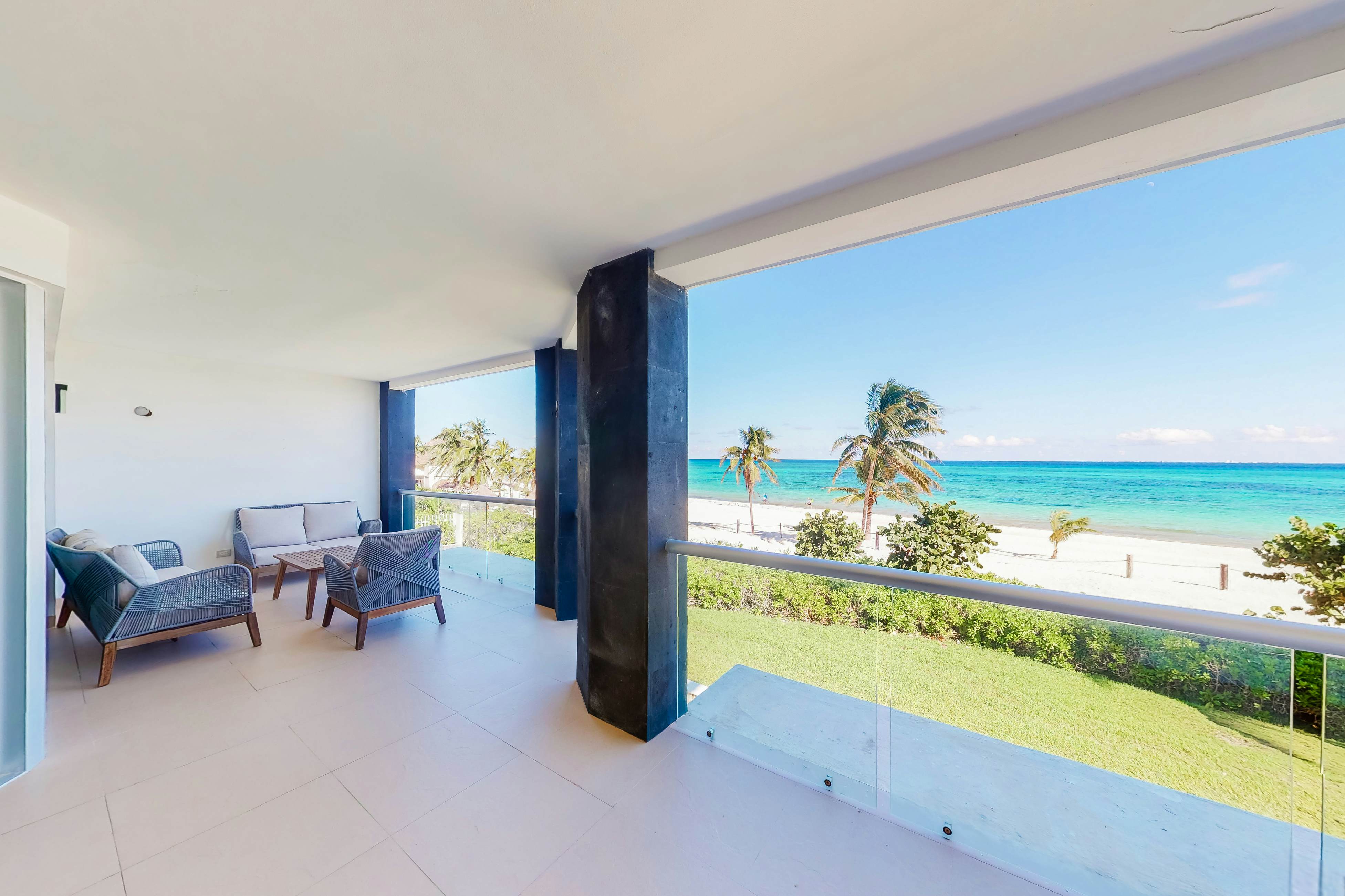 Gorgeous Oceanfront 115 Norte at Mareazul Beachfront
