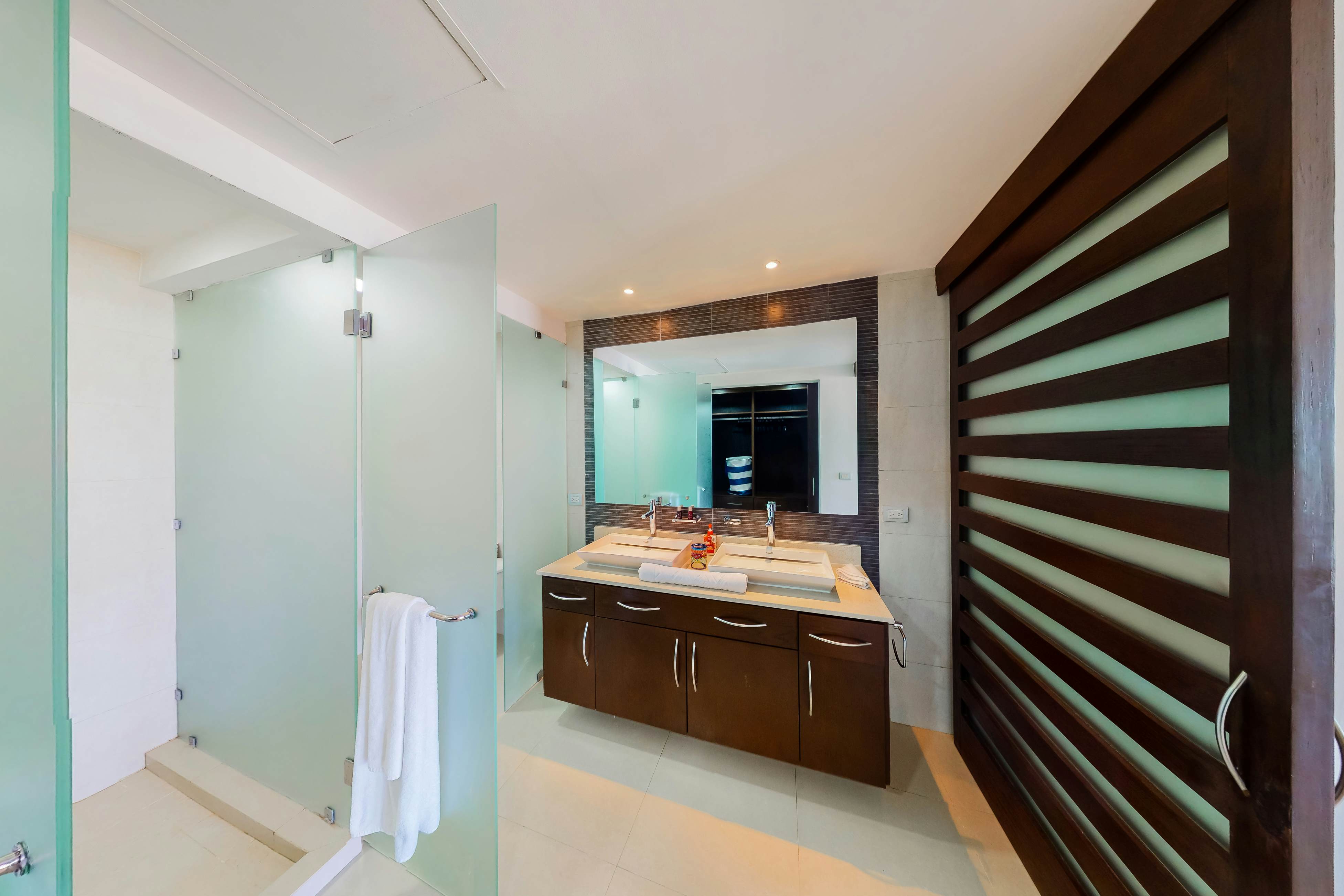 Gorgeous Oceanfront 115 Norte at Mareazul Beachfront