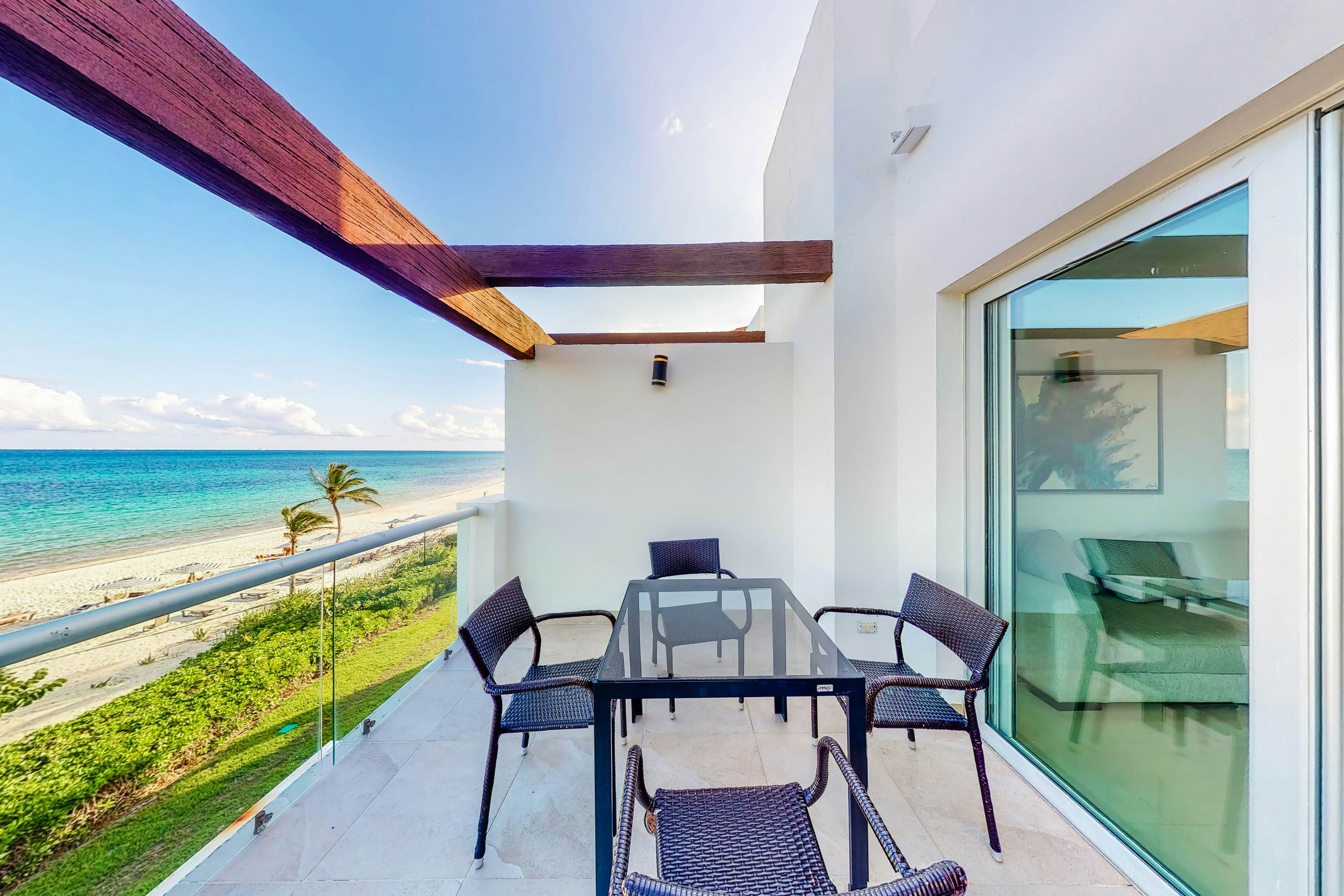 Casa Altamar Penthouse Oceanfront 123 Norte at Mareazul Beachfront