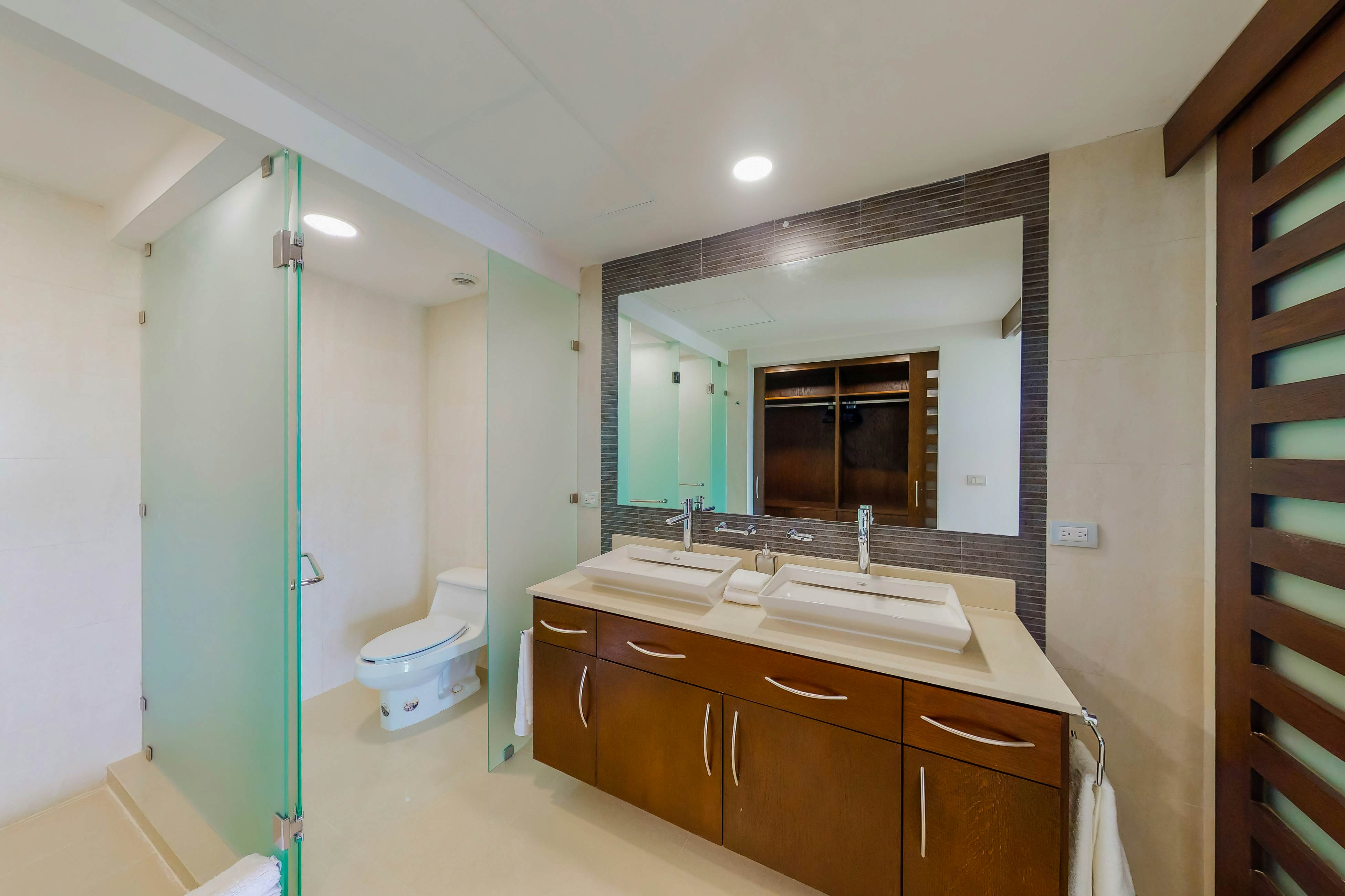 Mareazul Beach Resort Riviera # 725 N