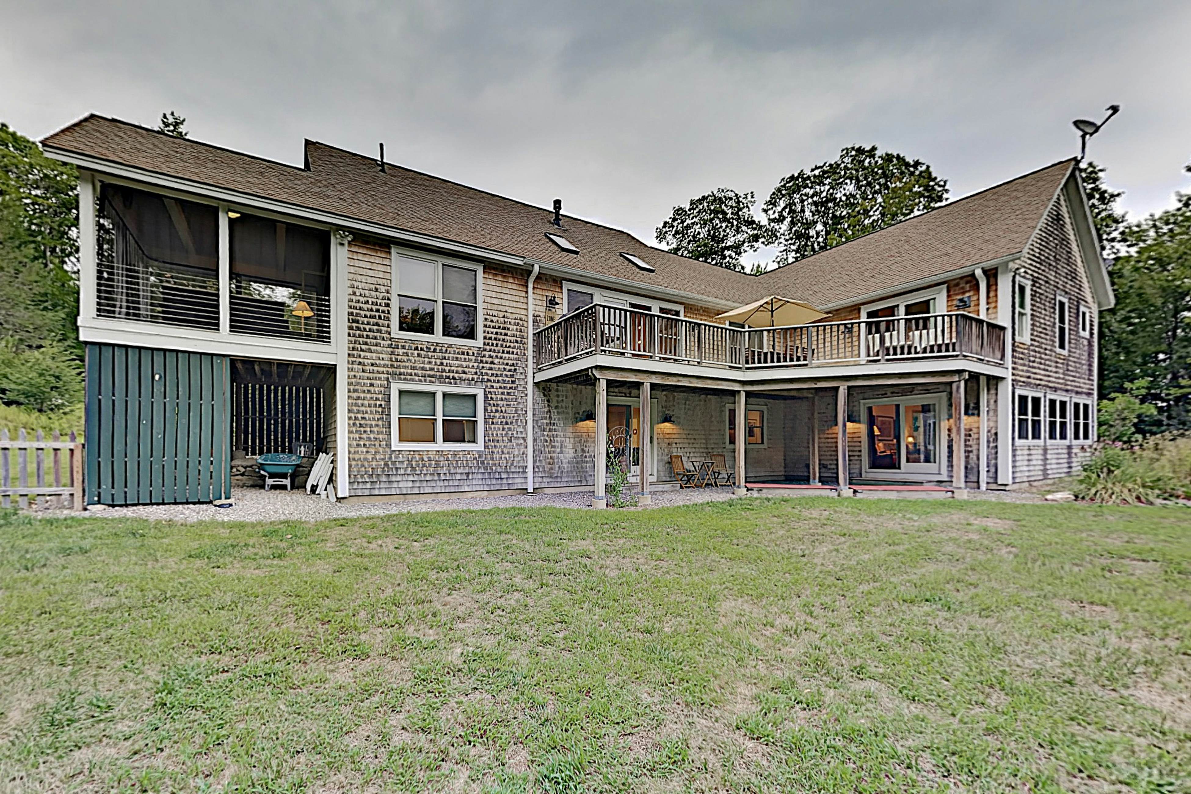 Knickerbocker Lake Retreat