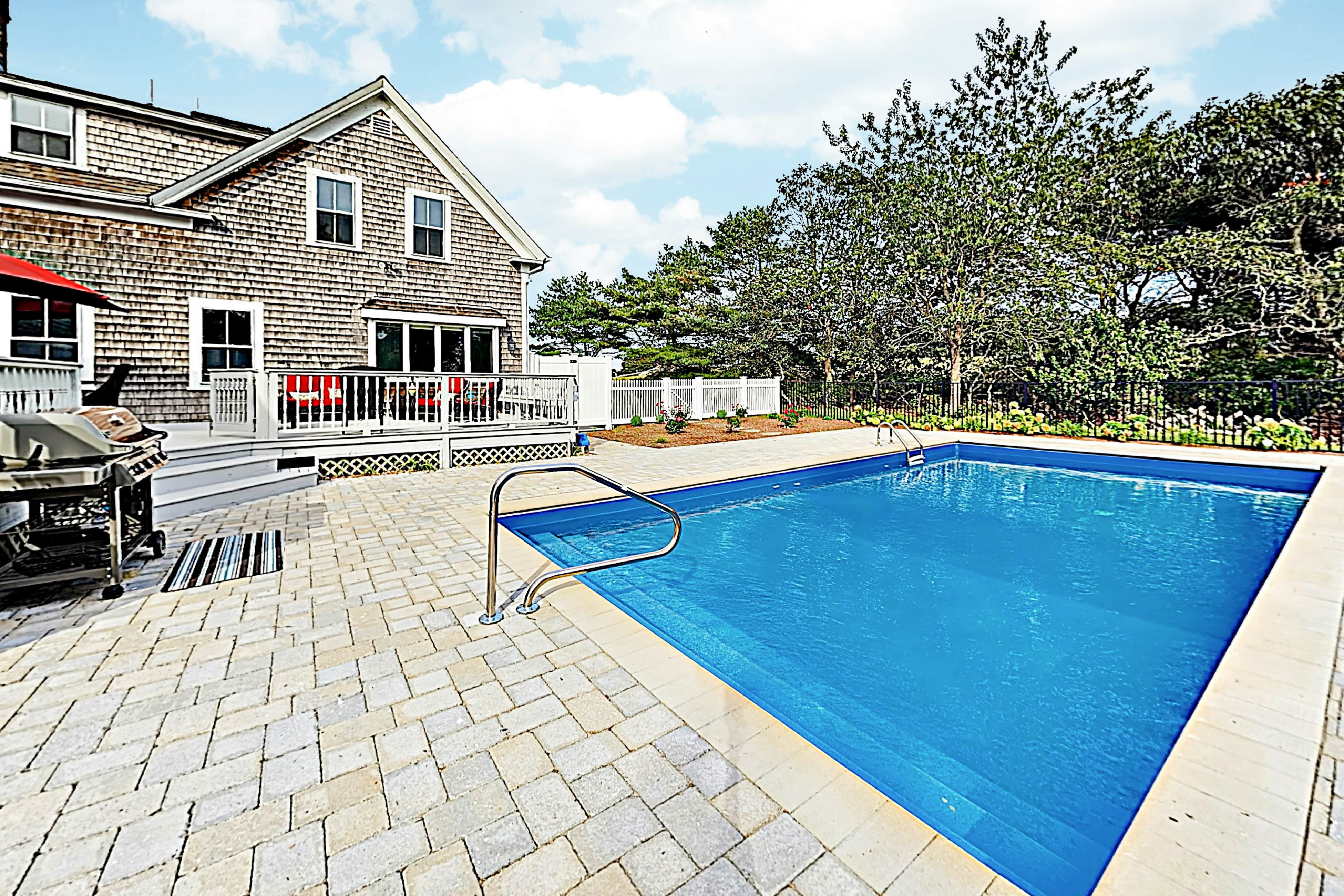 Stepping Stones -- Old Chatham Inn