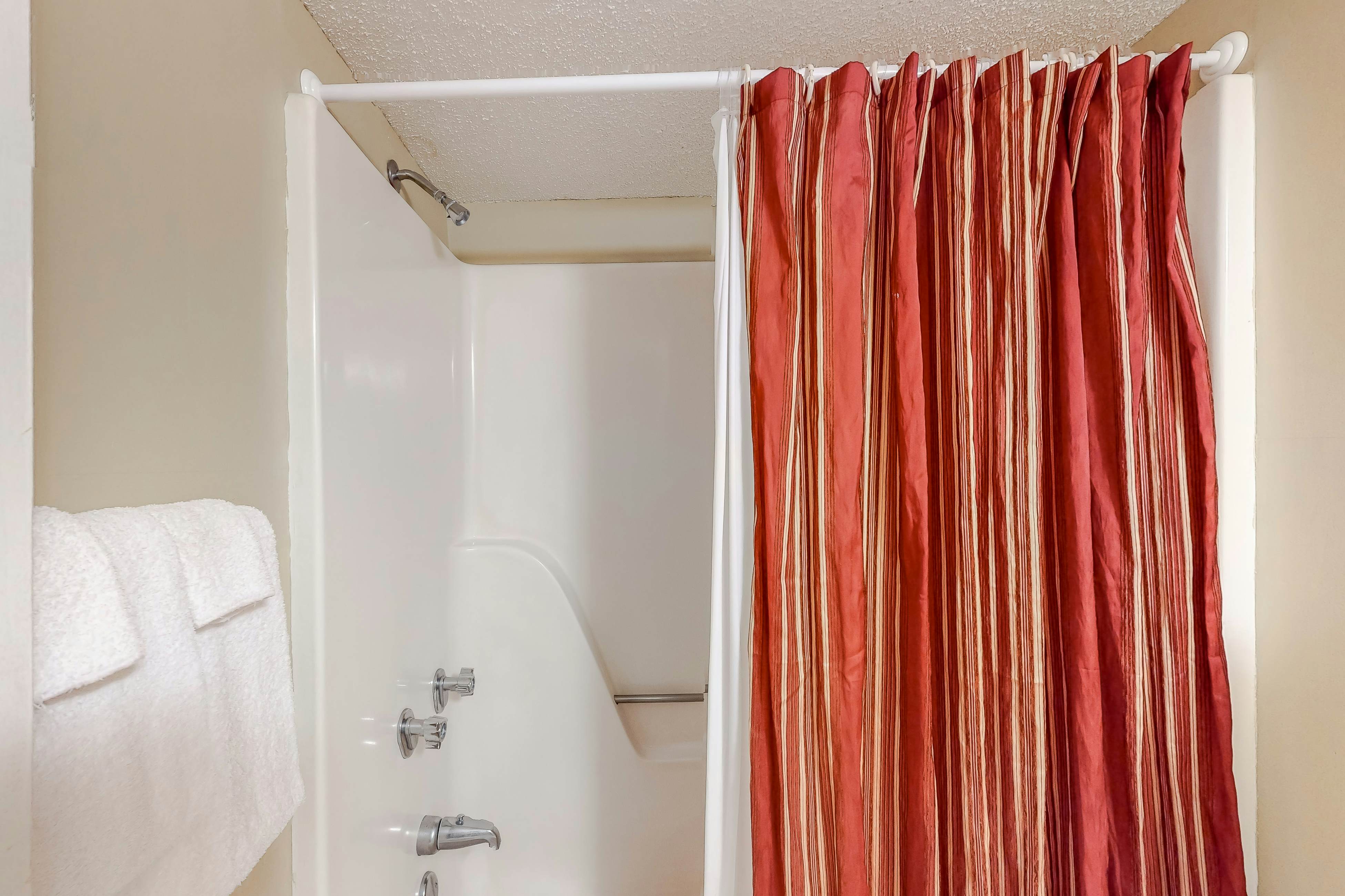 Seaside Beach & Racquet Club 4211