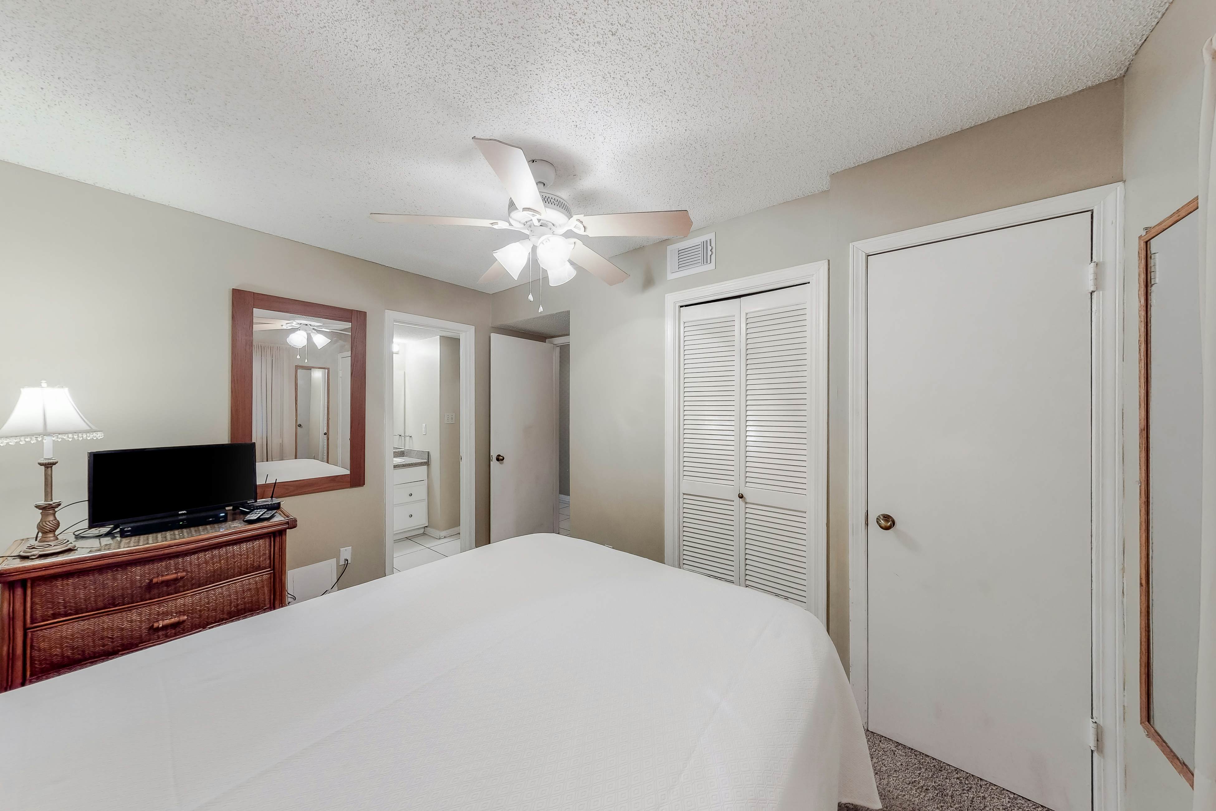 Seaside Beach & Racquet Club 4211