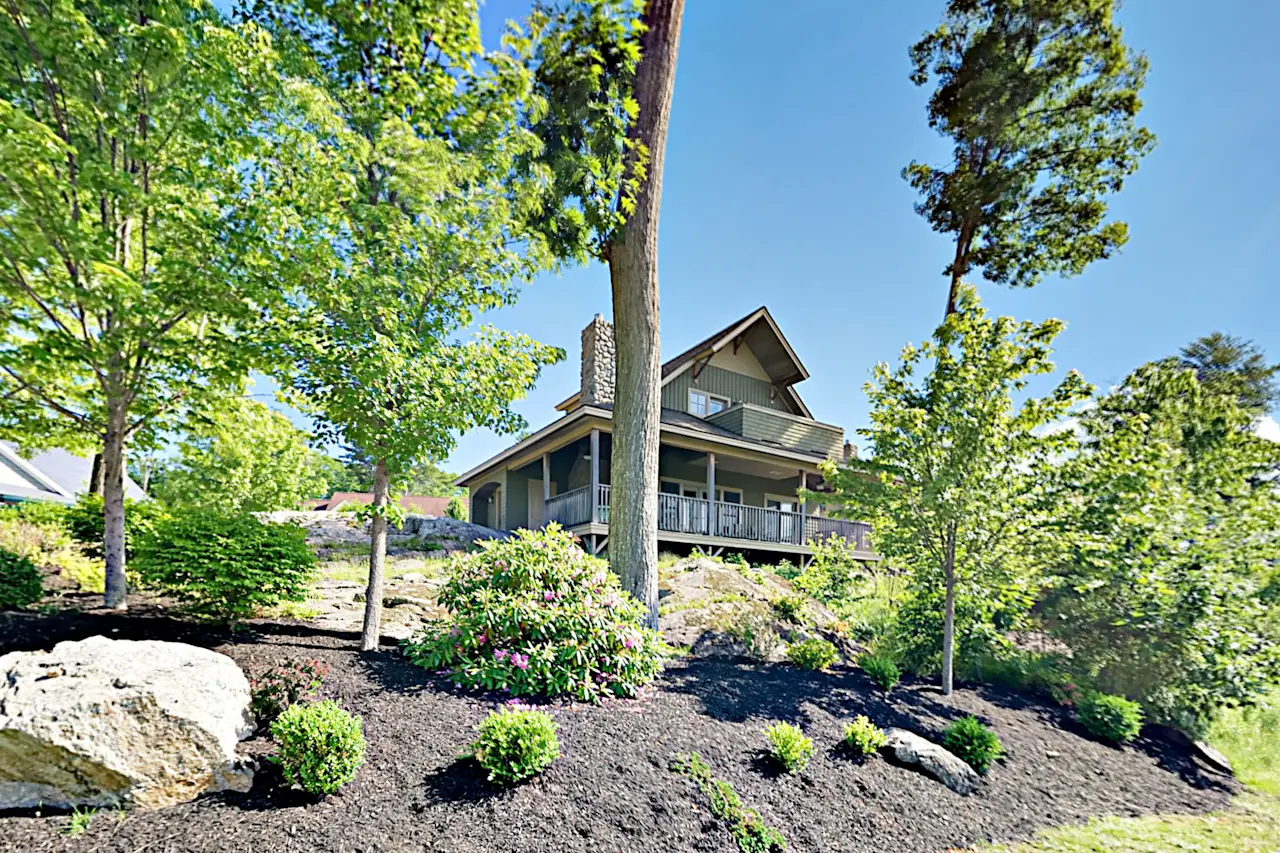 Sheepscot Lookout 3 BD Edgecomb ME Vacation Rental Vacasa